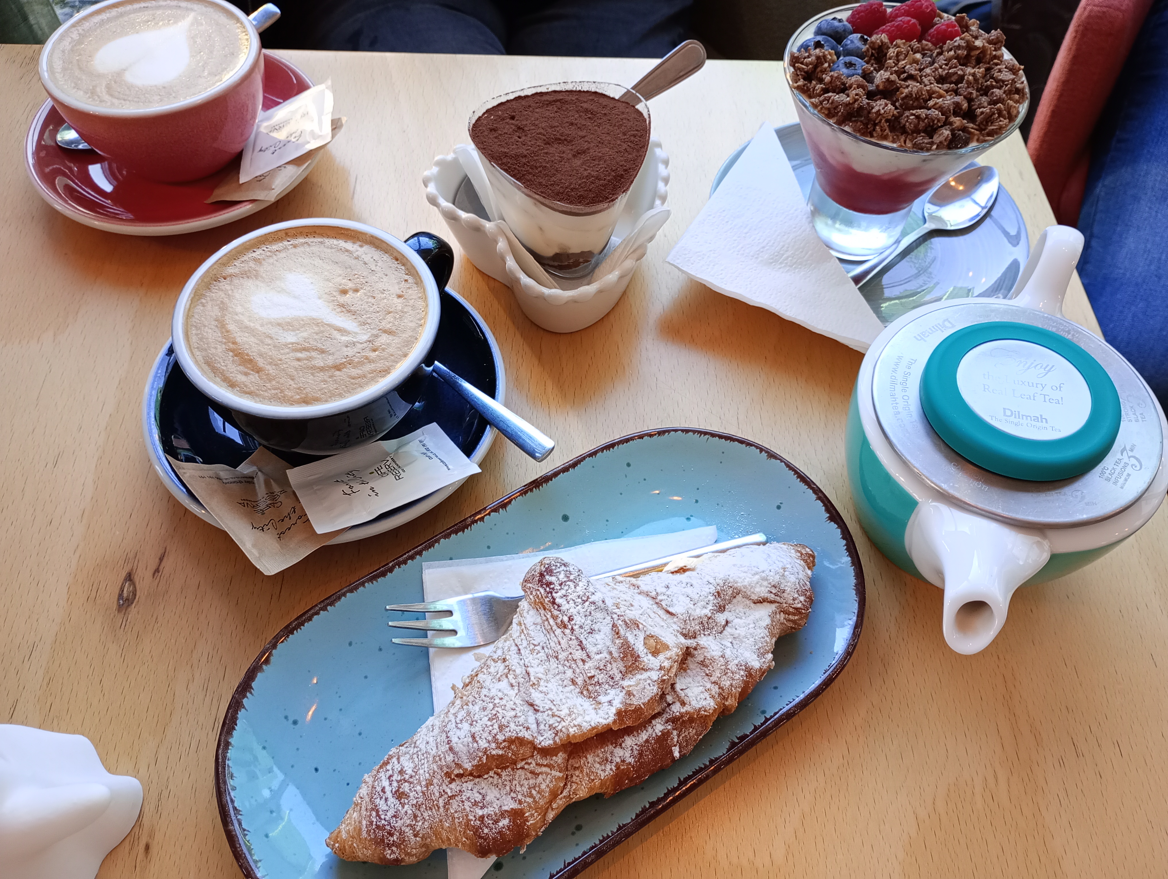 OLIVA CAFE & BISTRO foto 3