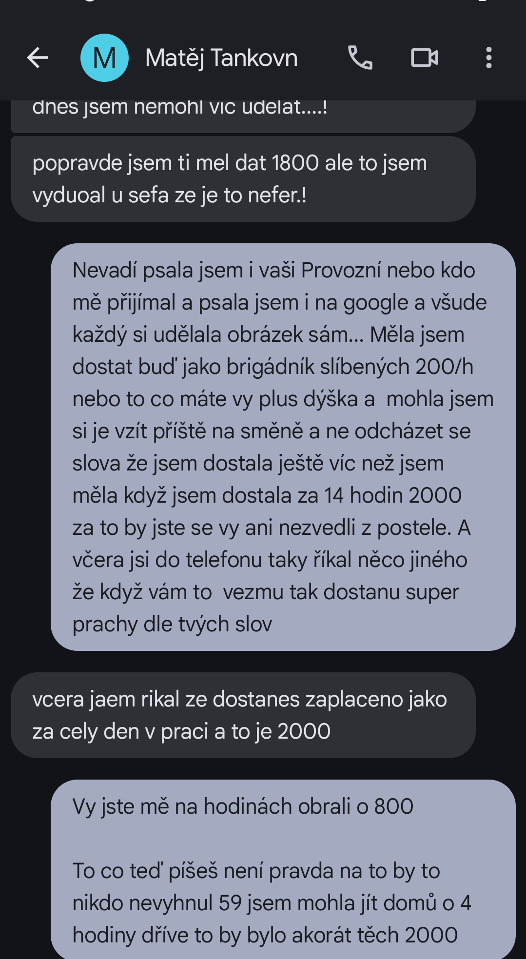 Tankovna Karlín foto 3
