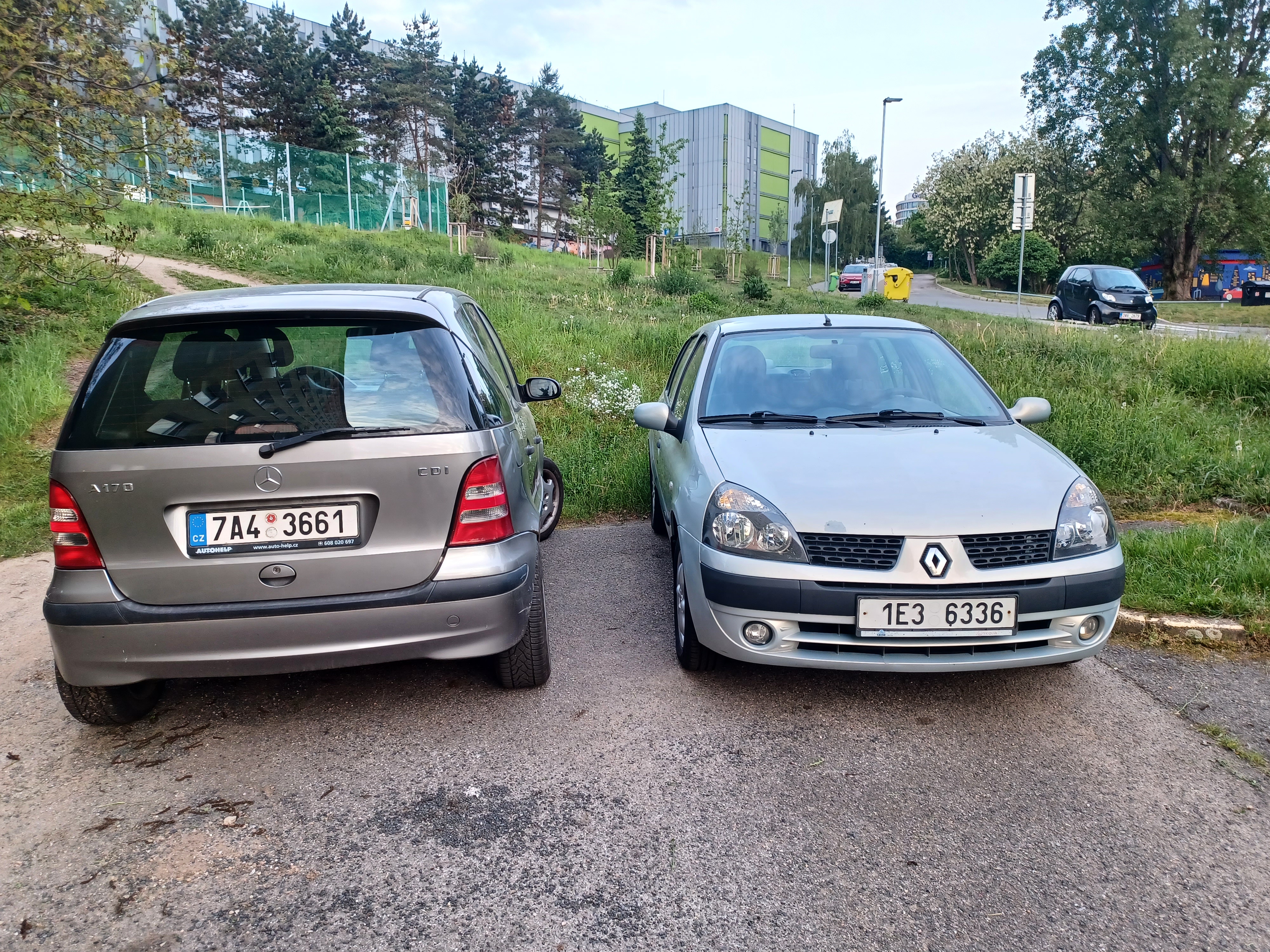 Střední odborné učiliště, Praha 4 - Pneuservis foto 3