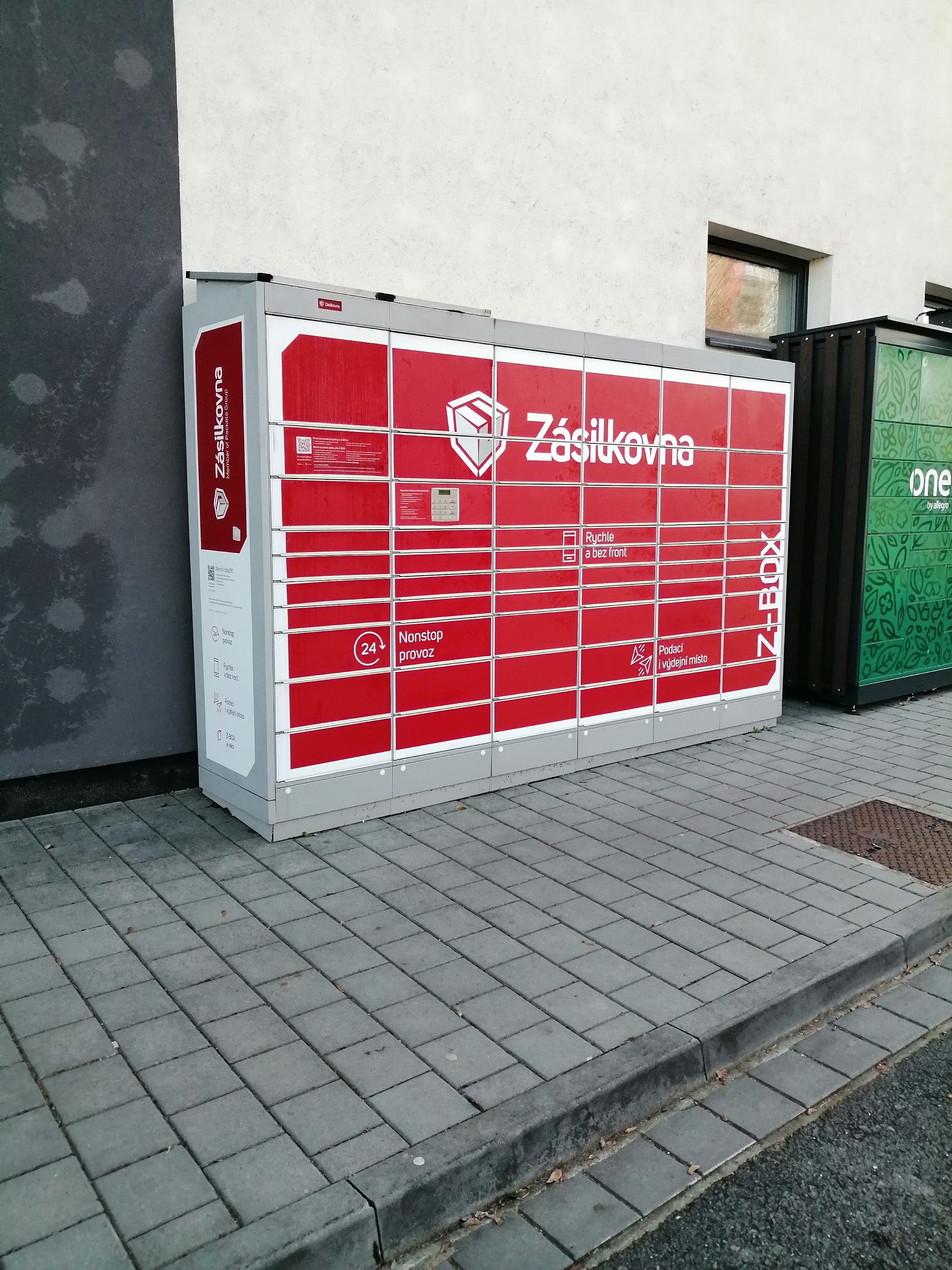Z-BOX foto 1