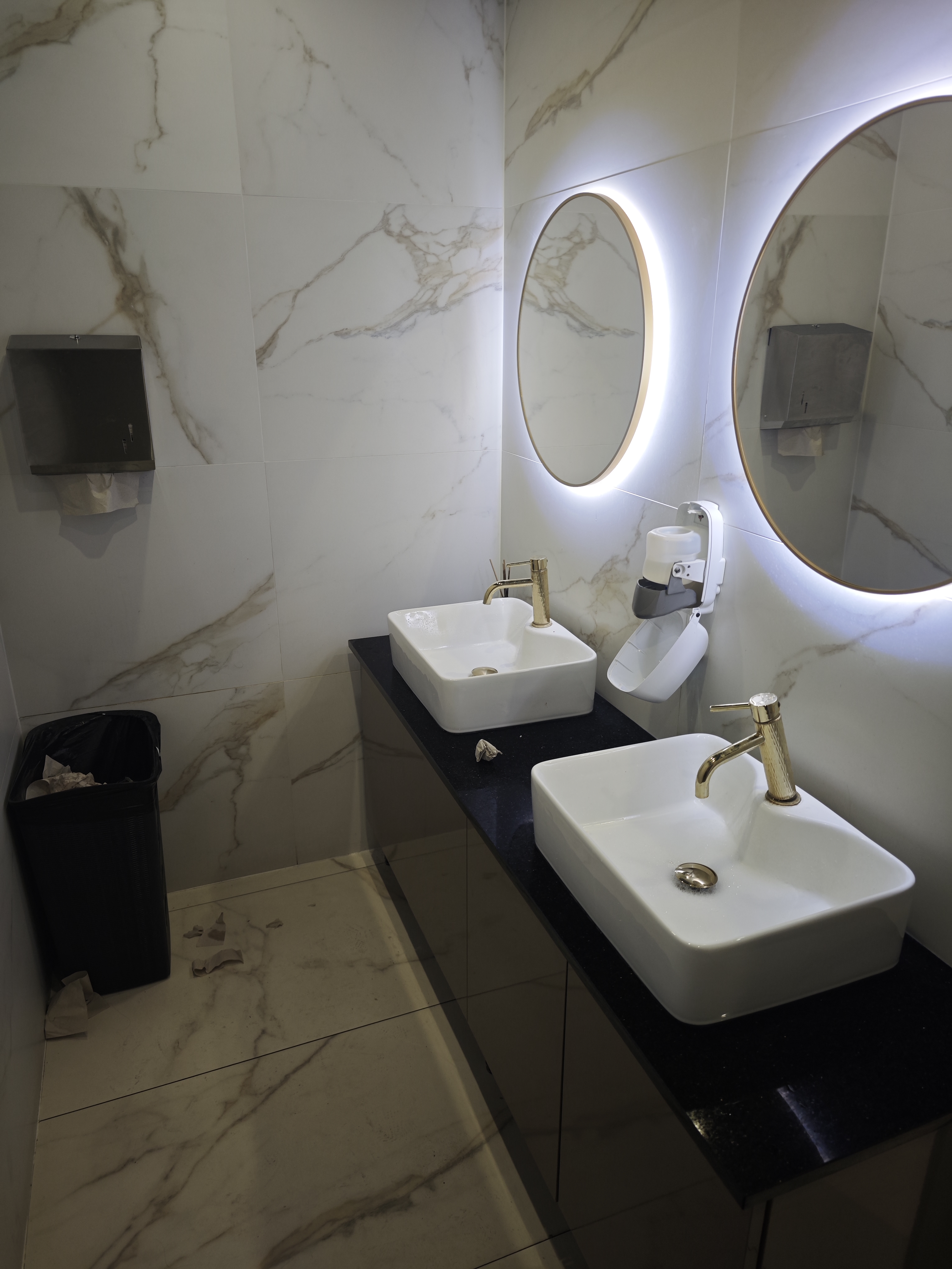 Fuku wok & sushi foto 4