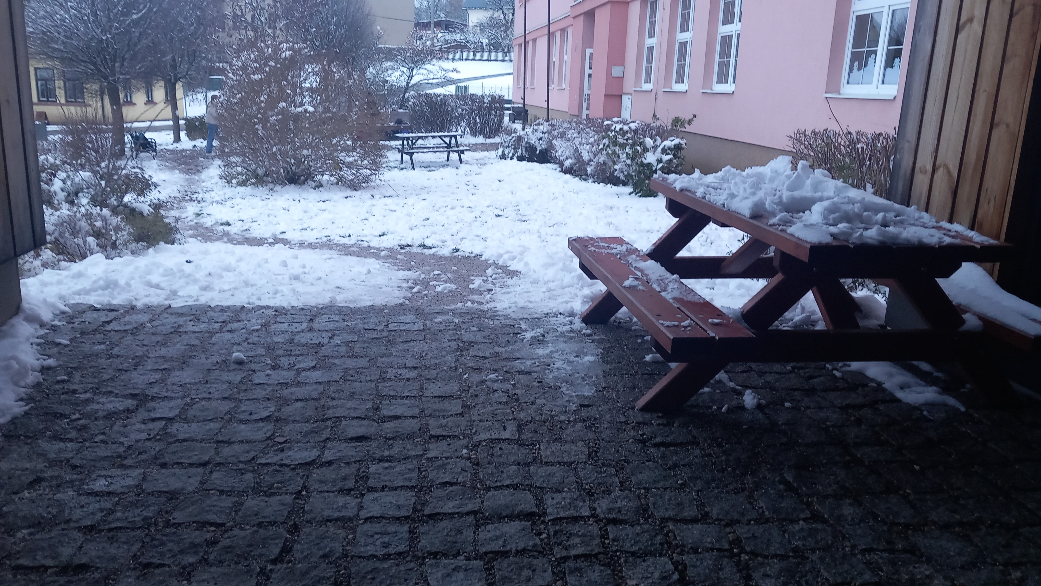 ZŠ Poniklá foto 4