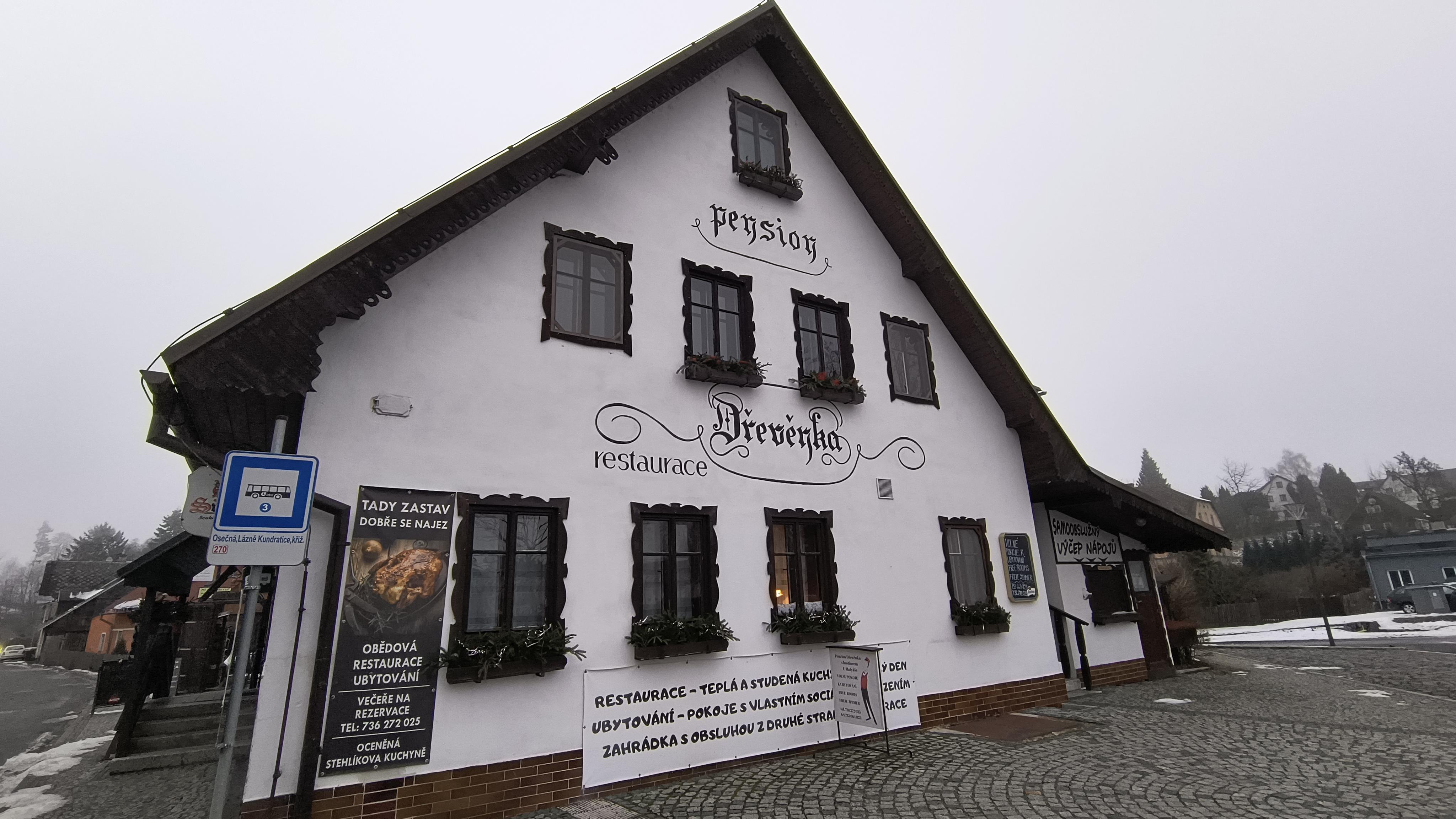 Restaurace Dřevěnka foto 4