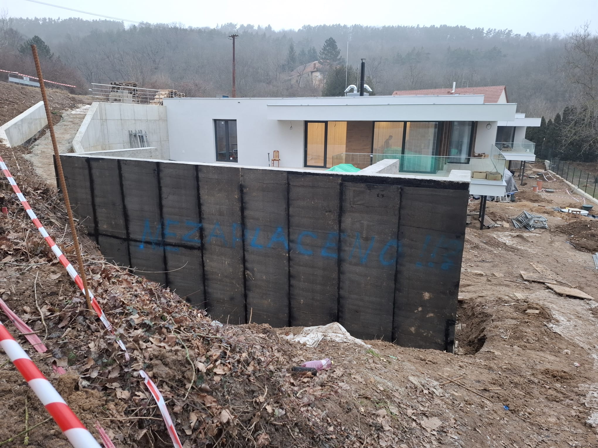 Livington Company s.r.o. foto 1