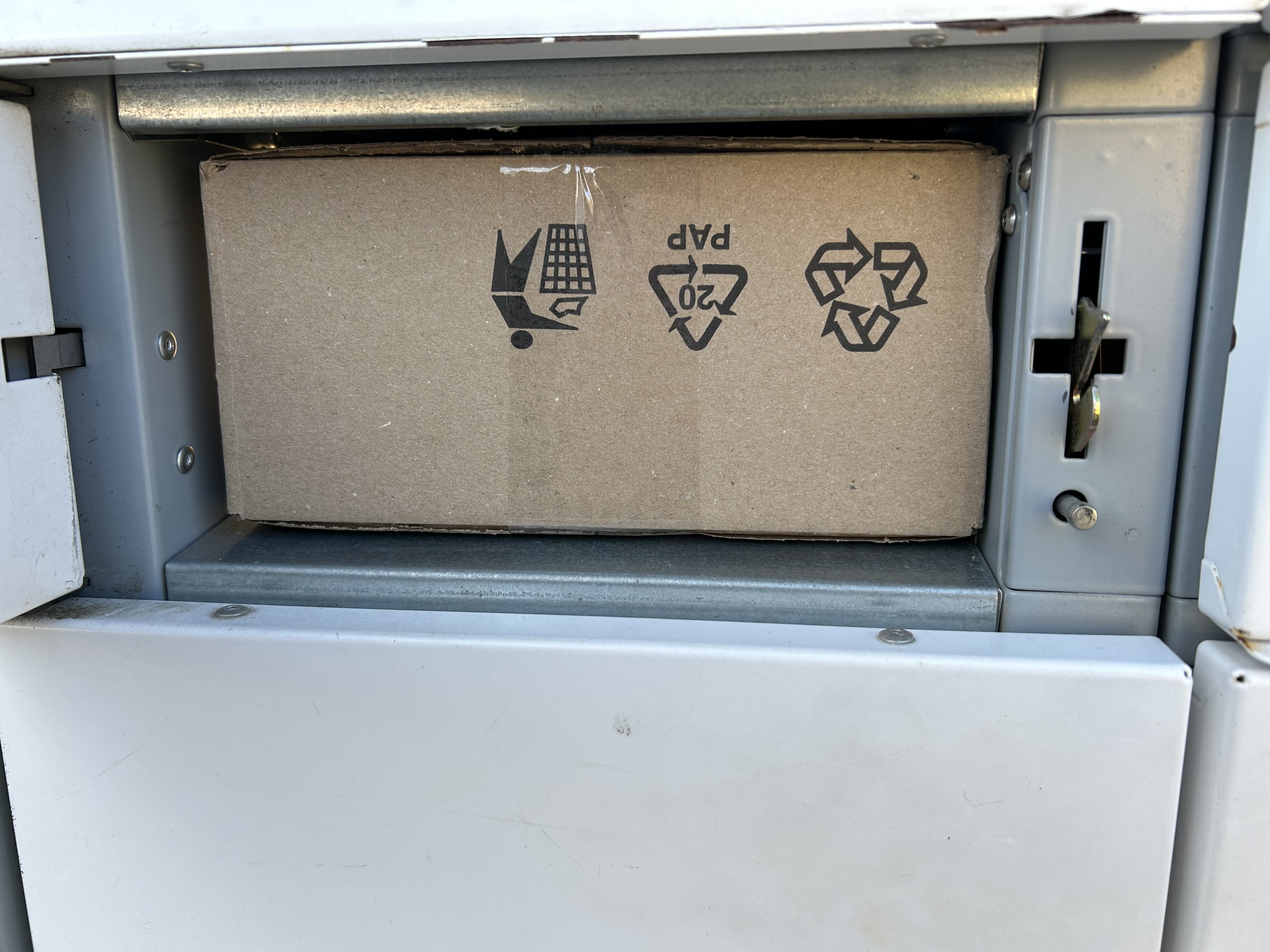 AlzaBox foto 1