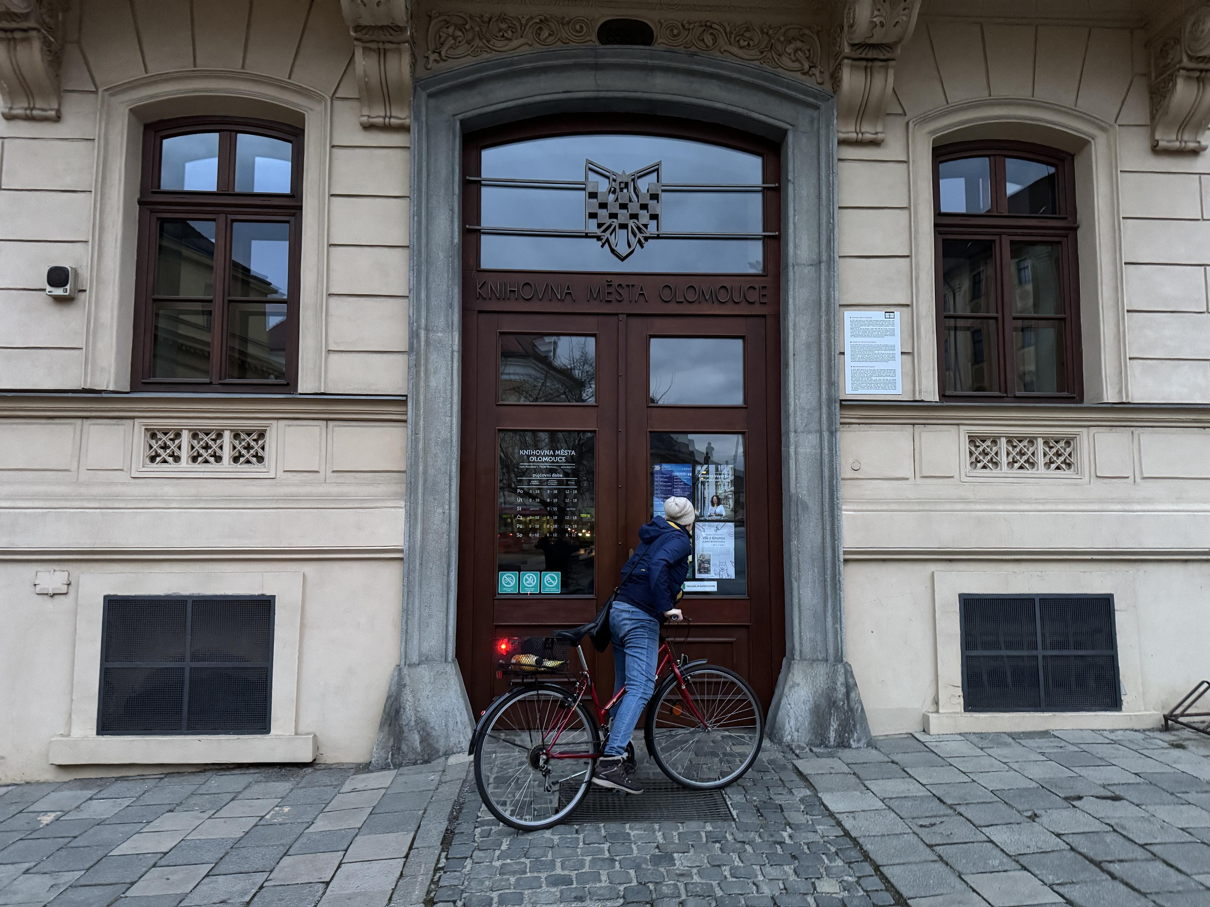 Knihovna města Olomouce foto 5