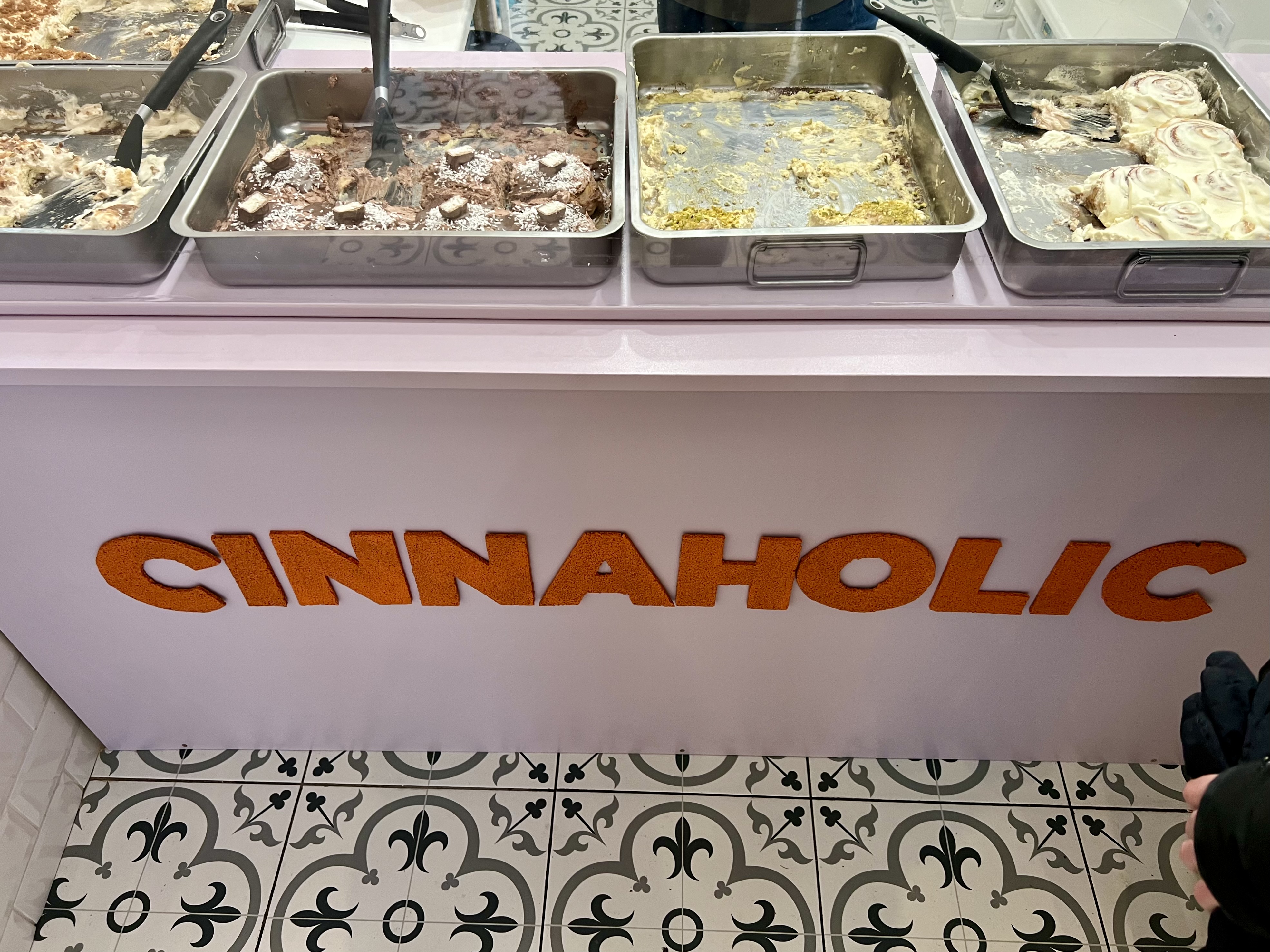 CINNAHOLIC foto 3