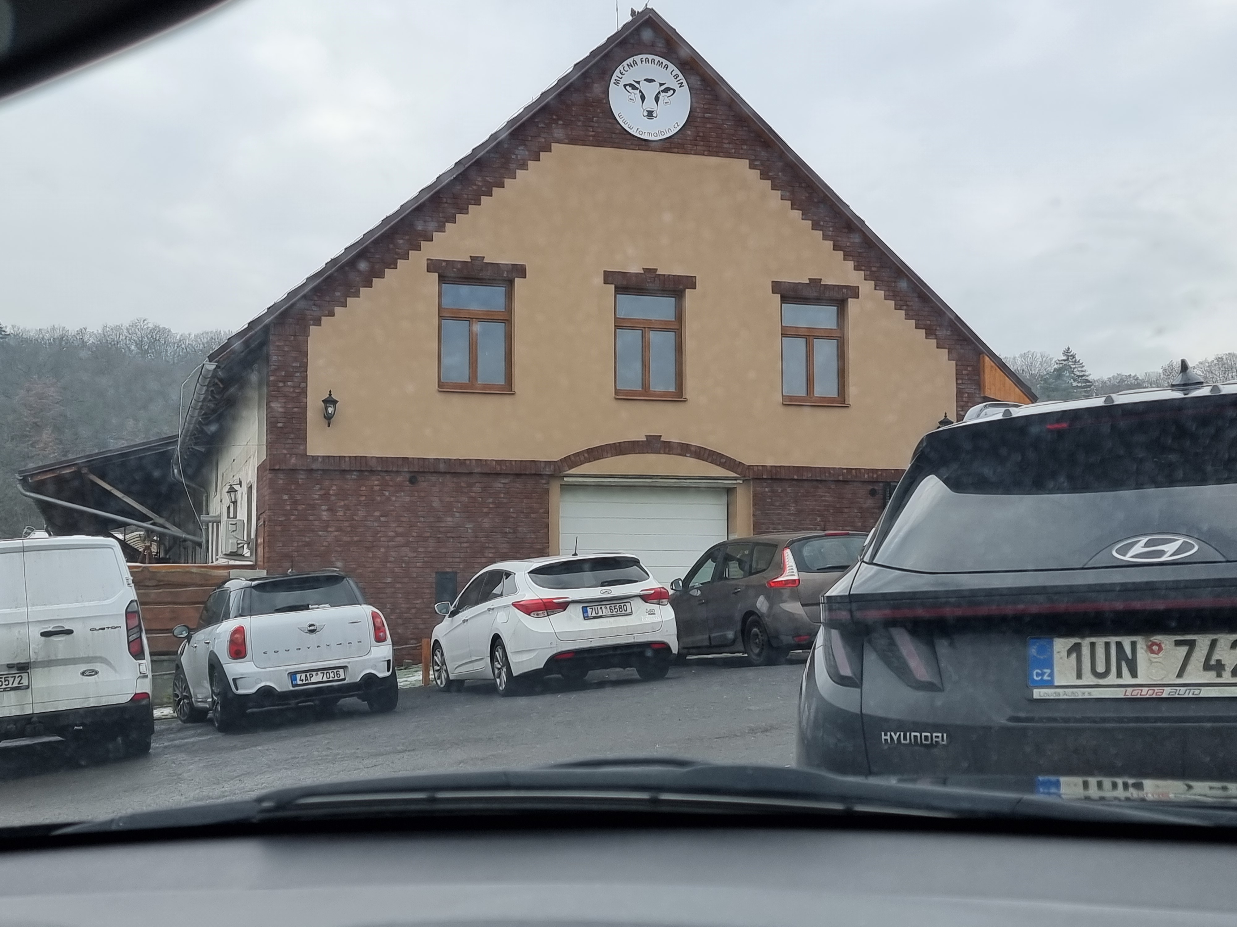 Mléčná farma Lbín foto 3