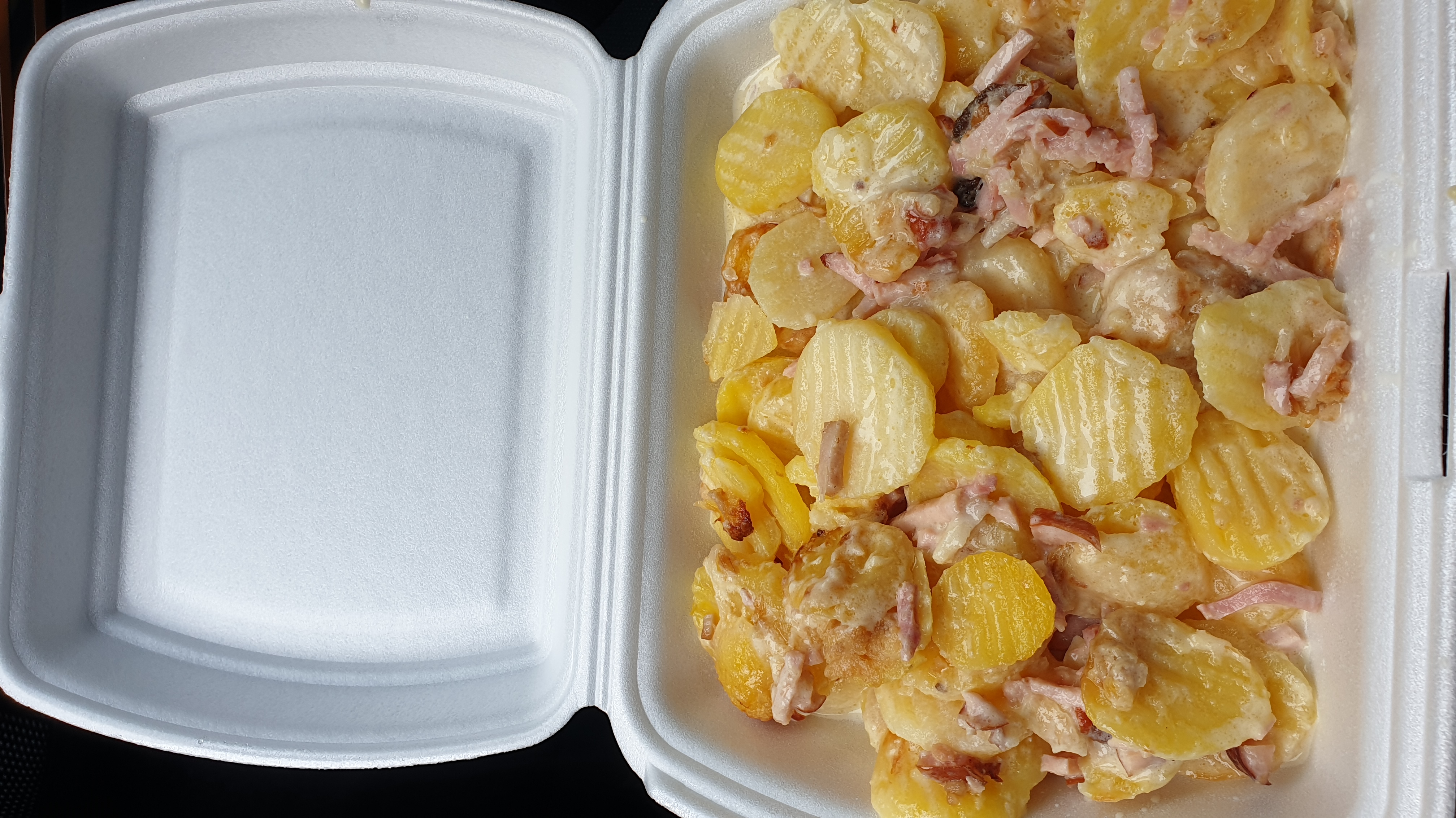 Makovec - maso uzeniny foto 3