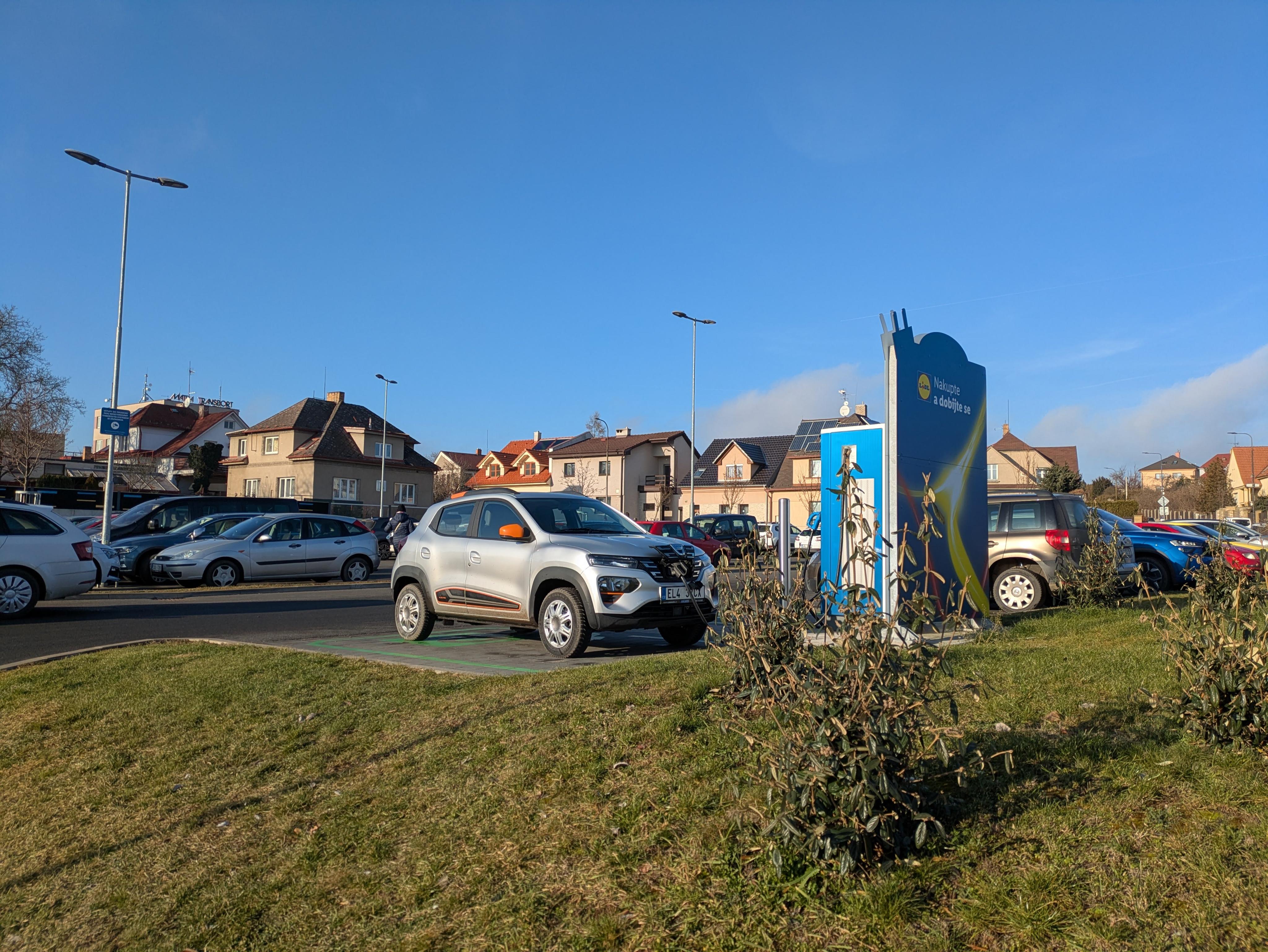 Nabíjecí stanice Lidl foto 5