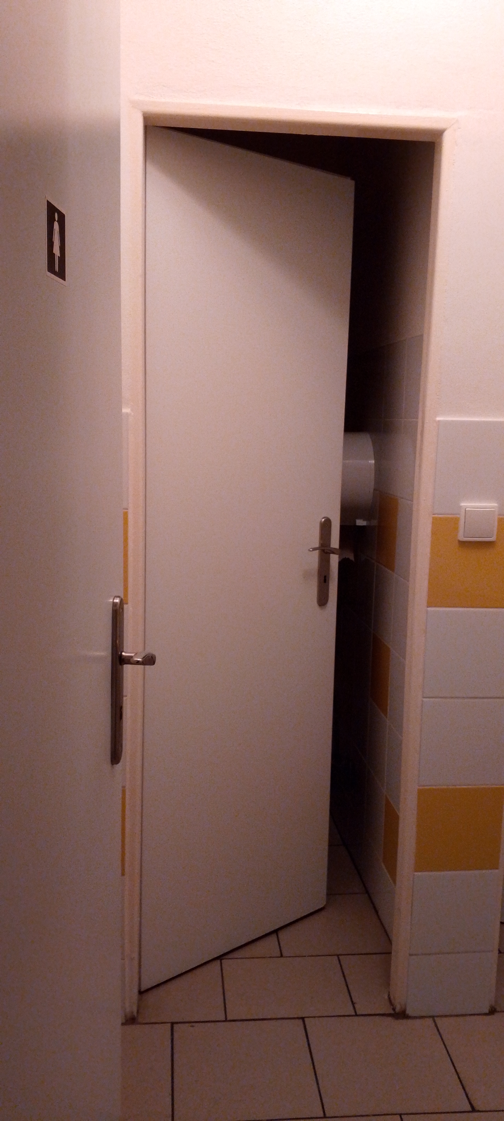 ZUŠ Praha 10, Kolovraty foto 2