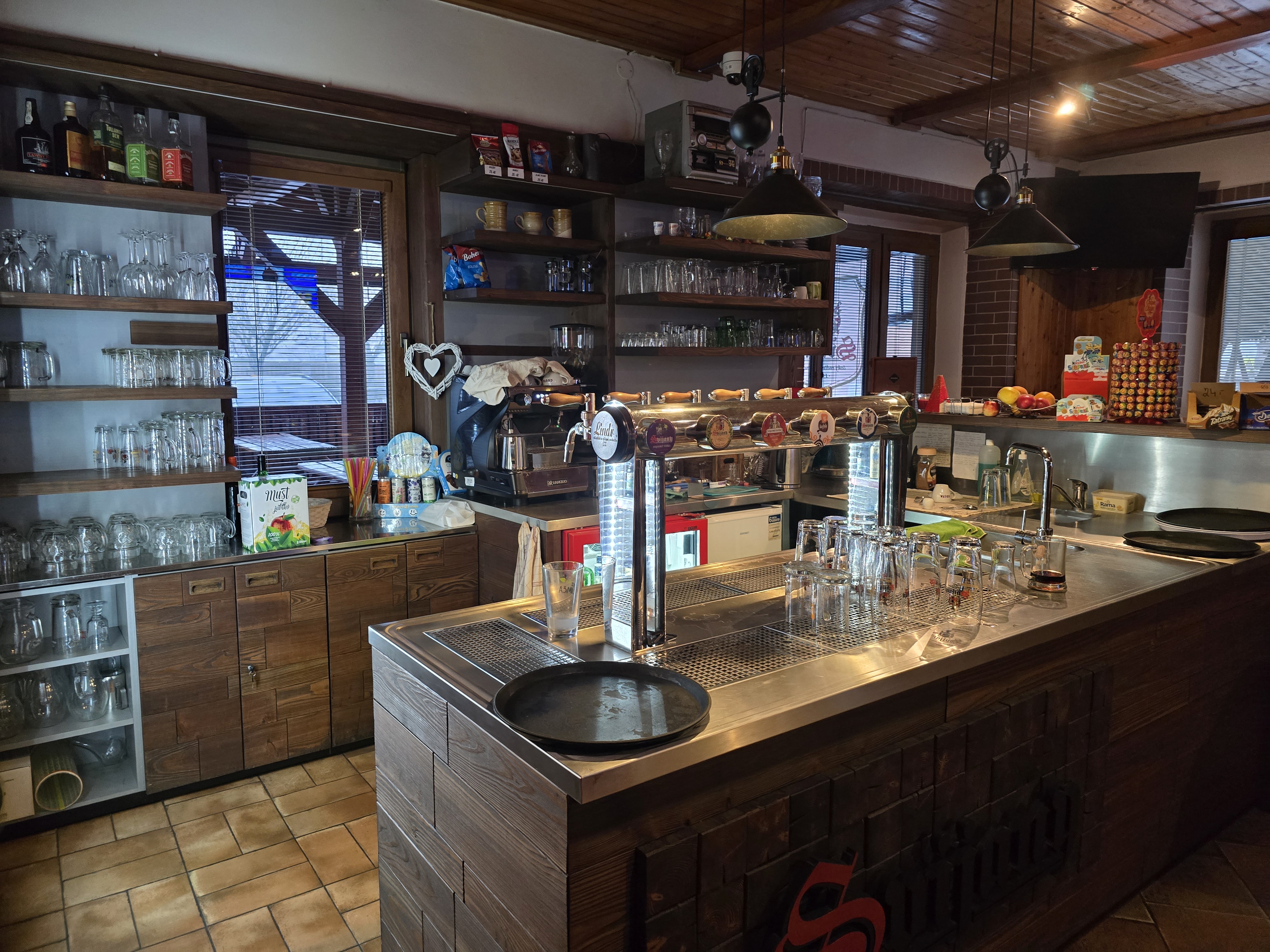 Restaurace Na Křižovatce foto 4