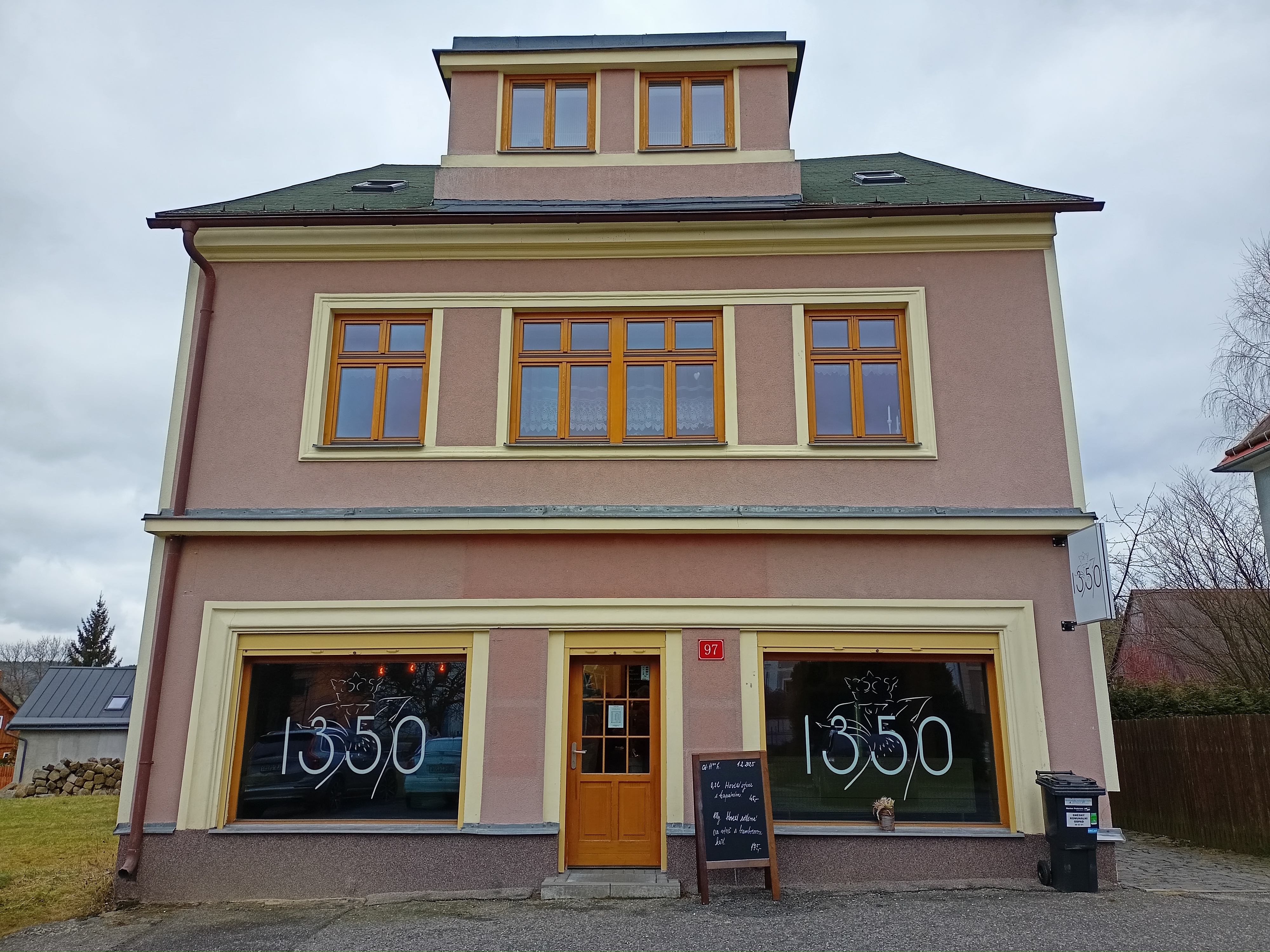 Bistro 1350 foto 2