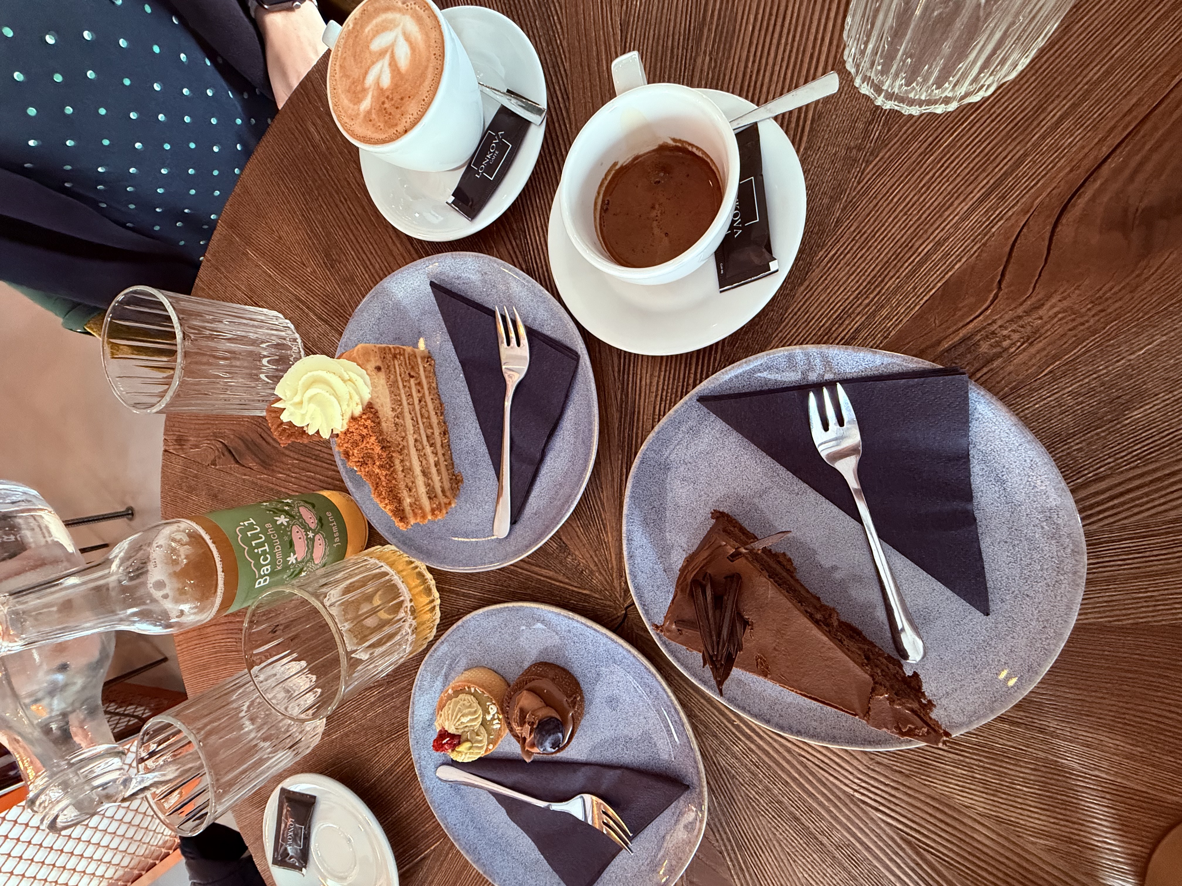 Lonkova Caffé foto 3