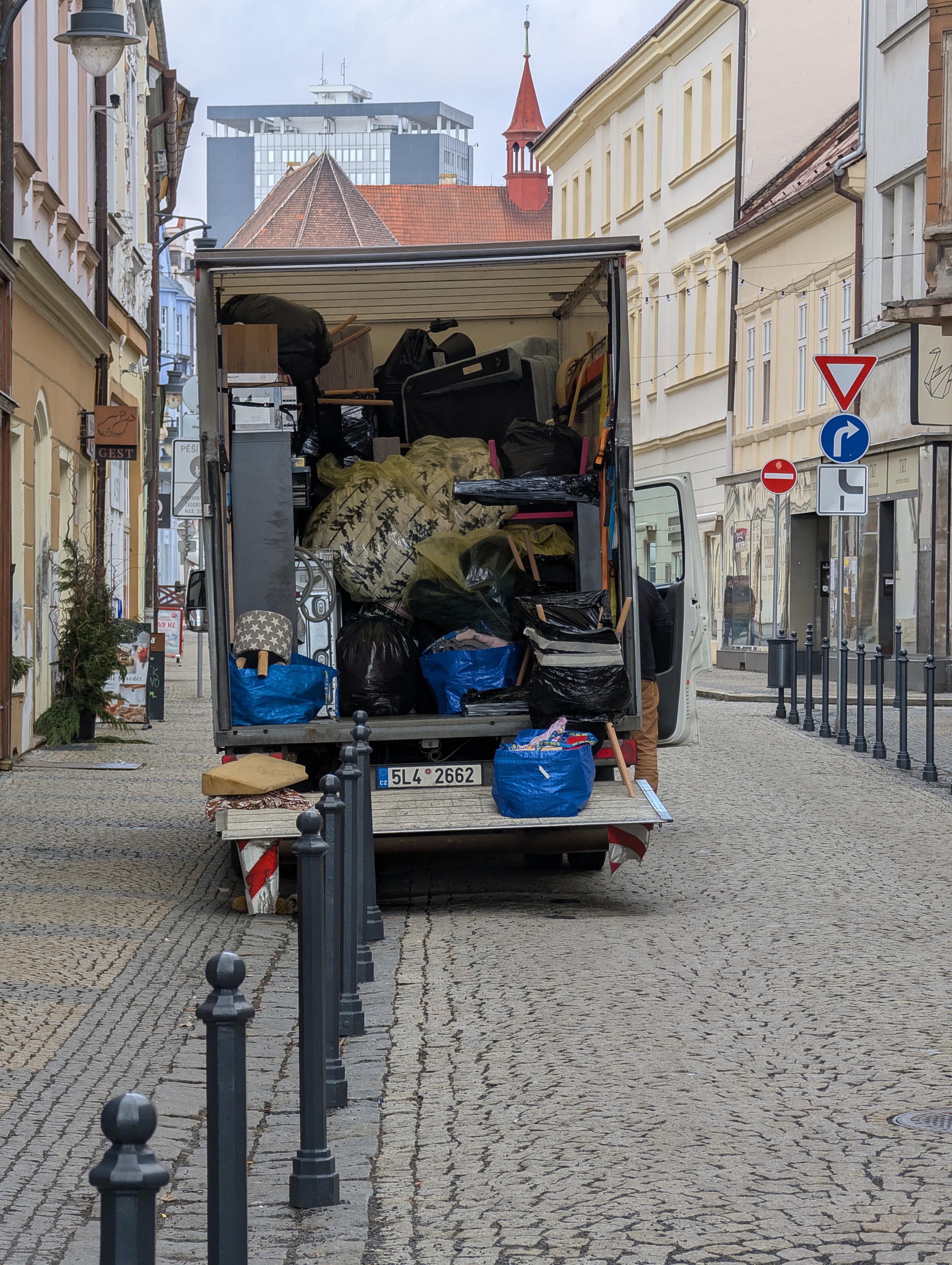 Stěhovací služby STANKEL foto 2