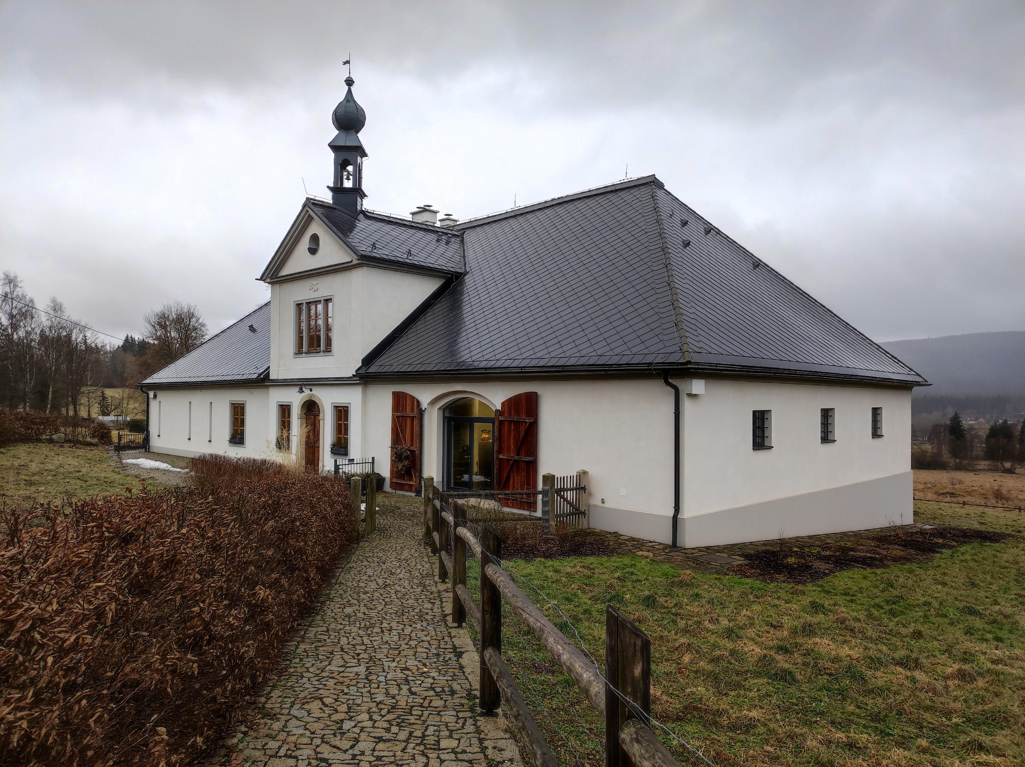 Galerie Na Milovské huti foto 2