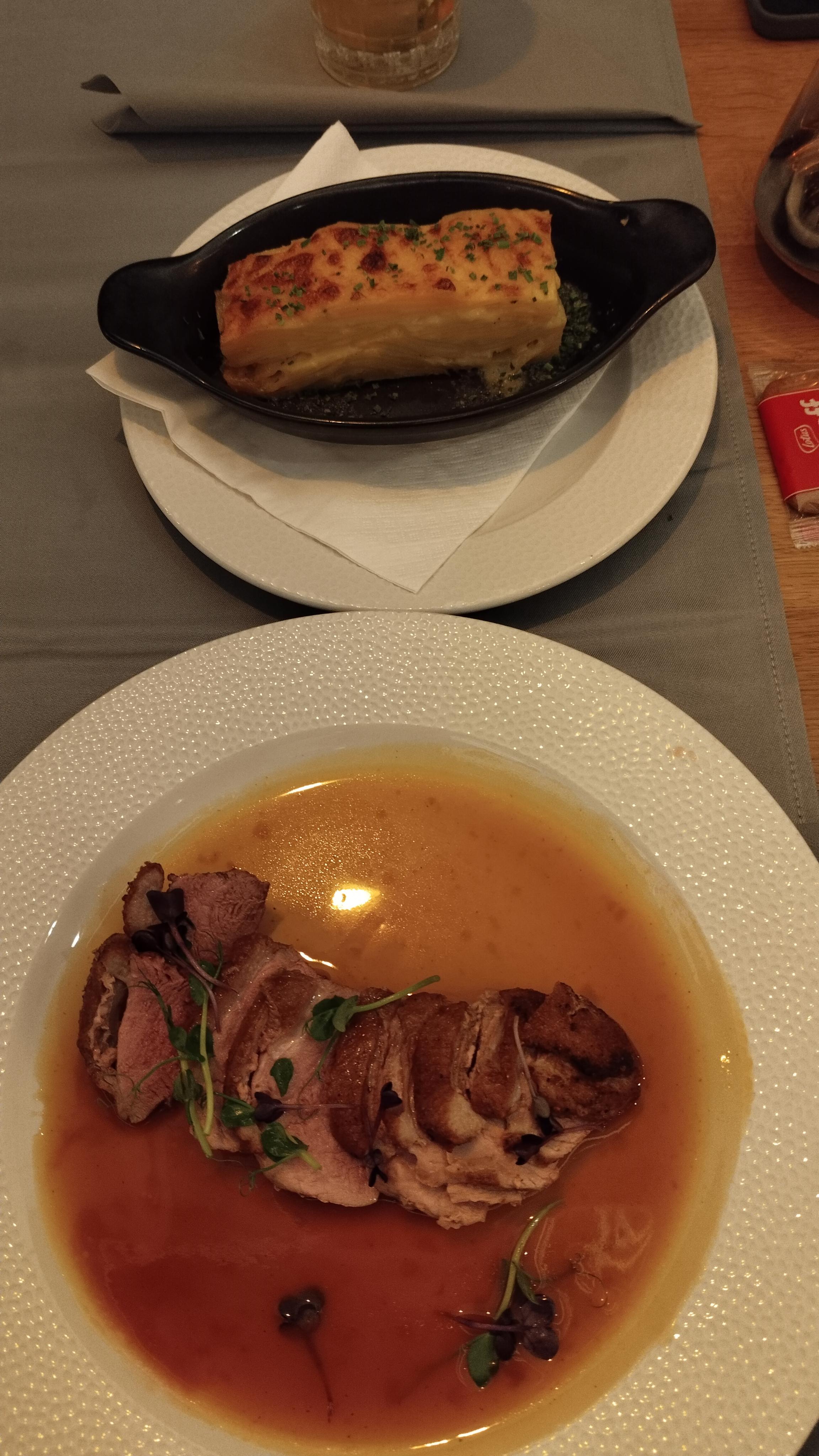 Restaurant Osvit by No.10 foto 3