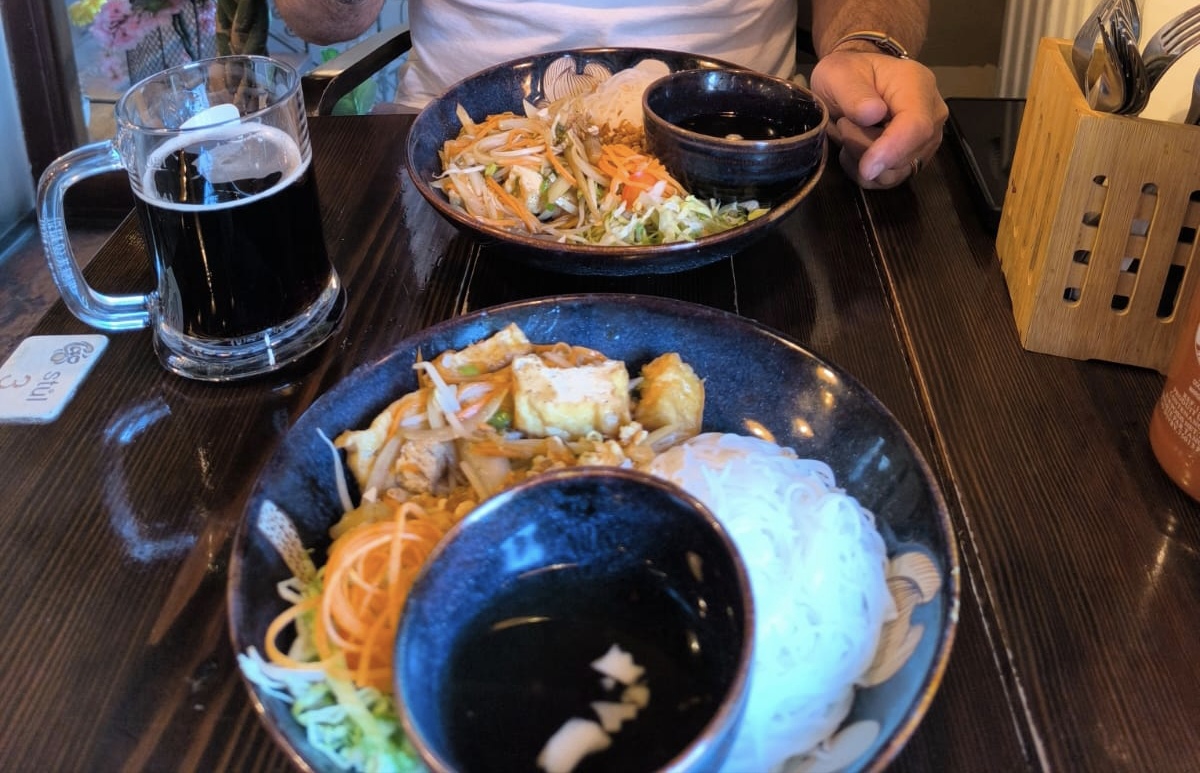 Táo Viet Nam Home Cooking & Sushi Bar foto 2