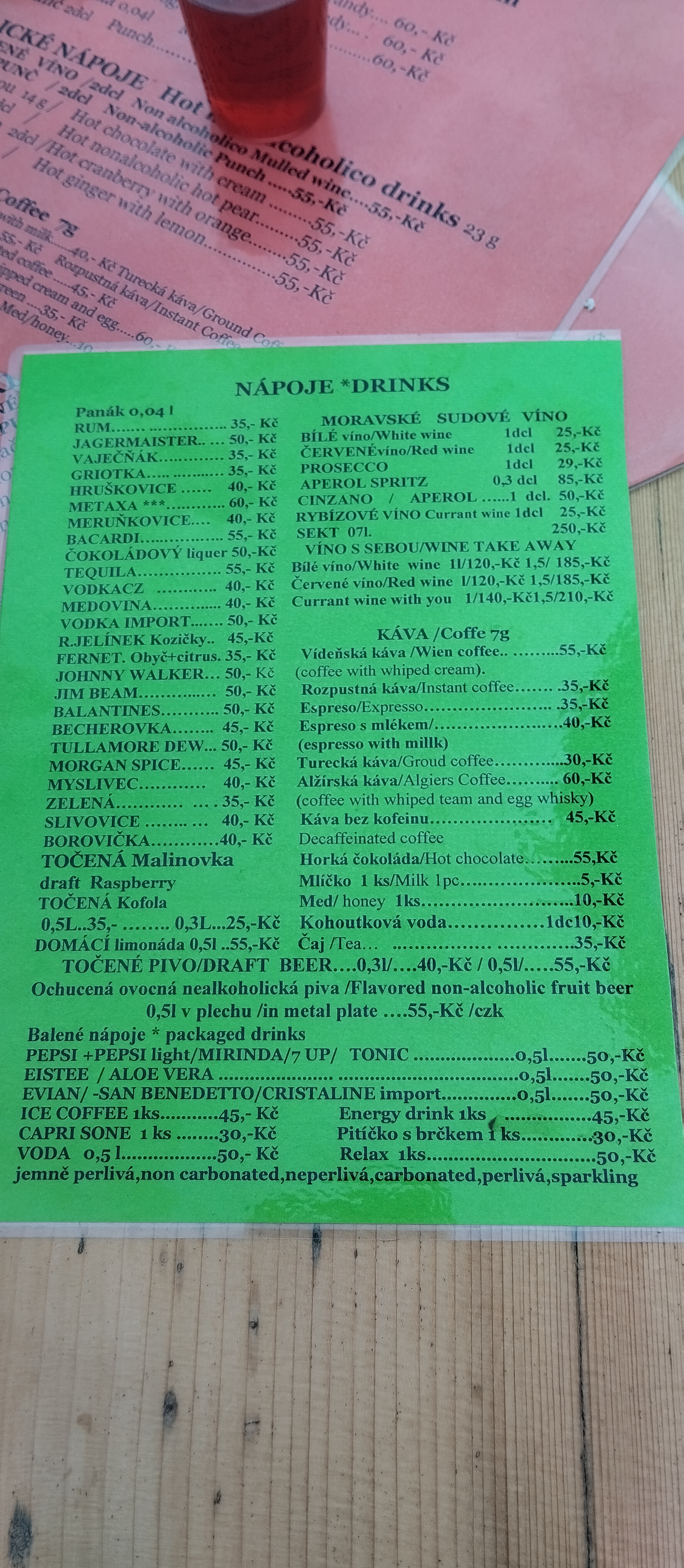 Občerstvení u restaurace Petřínské terasy foto 5
