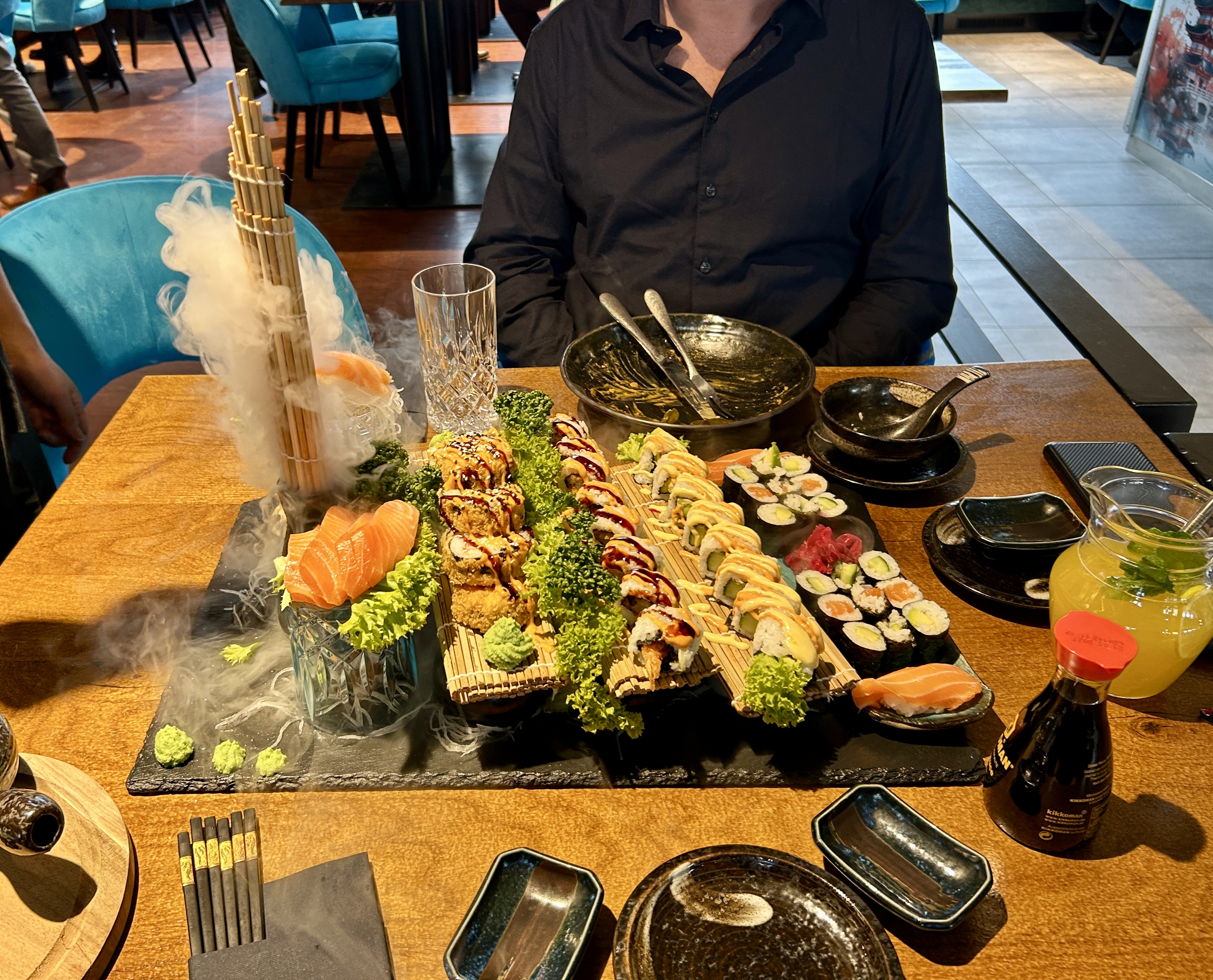 MOVA Asian Cuisine foto 1