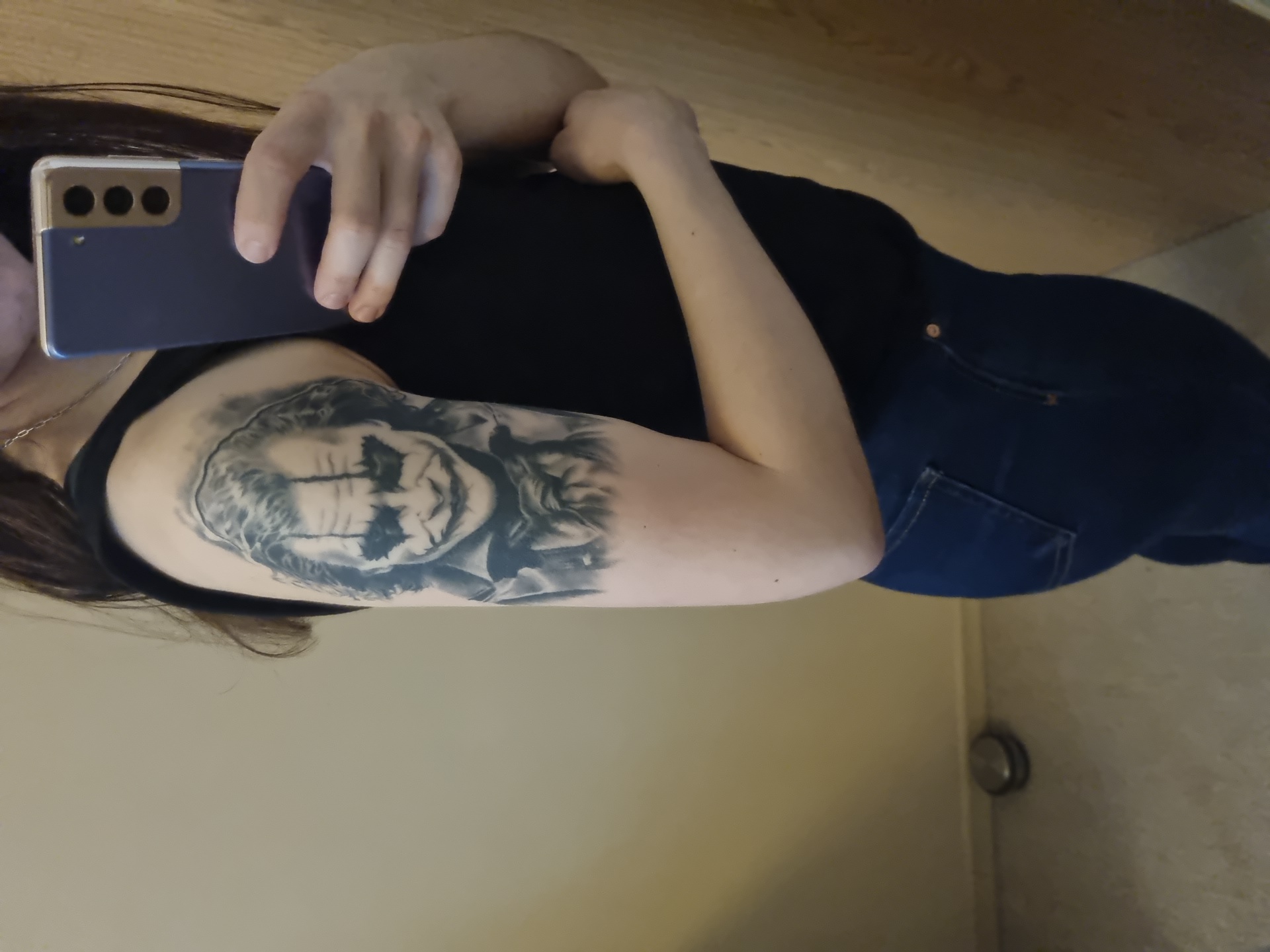 UNDER SKIN TATTOO foto 5