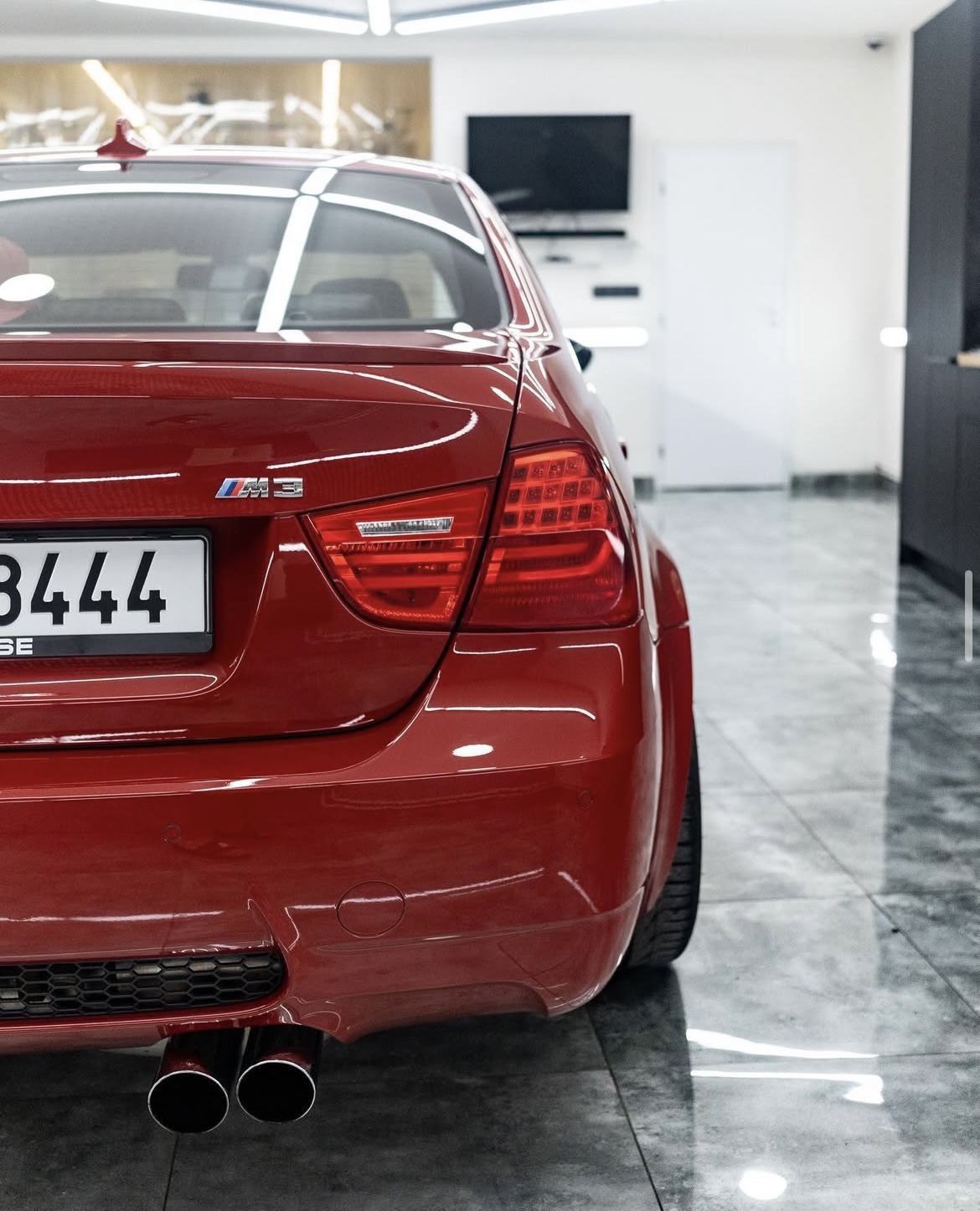 Voňavka detailing foto 6