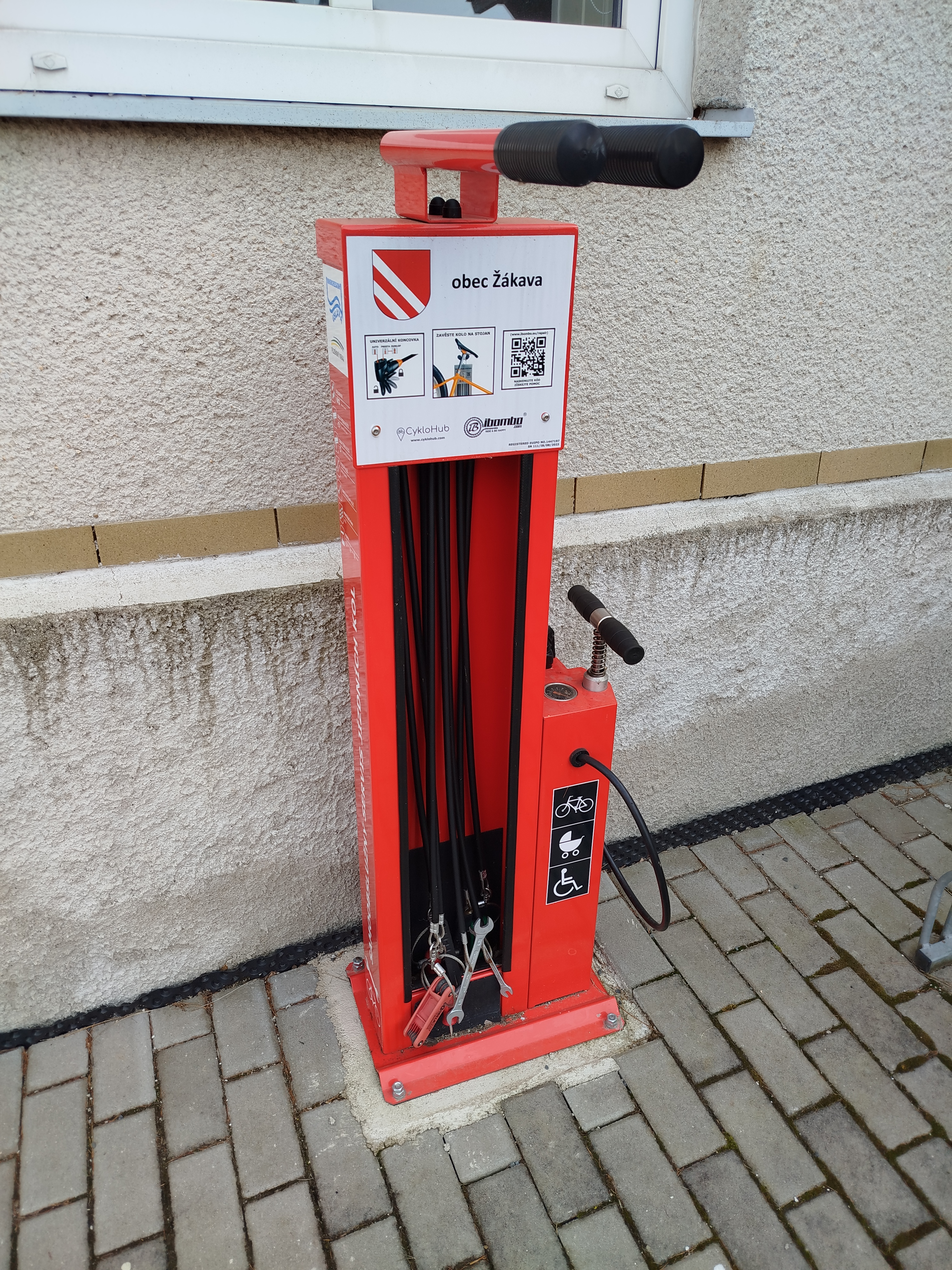 Nabíjecí stanice elektrokol Žákava foto 4