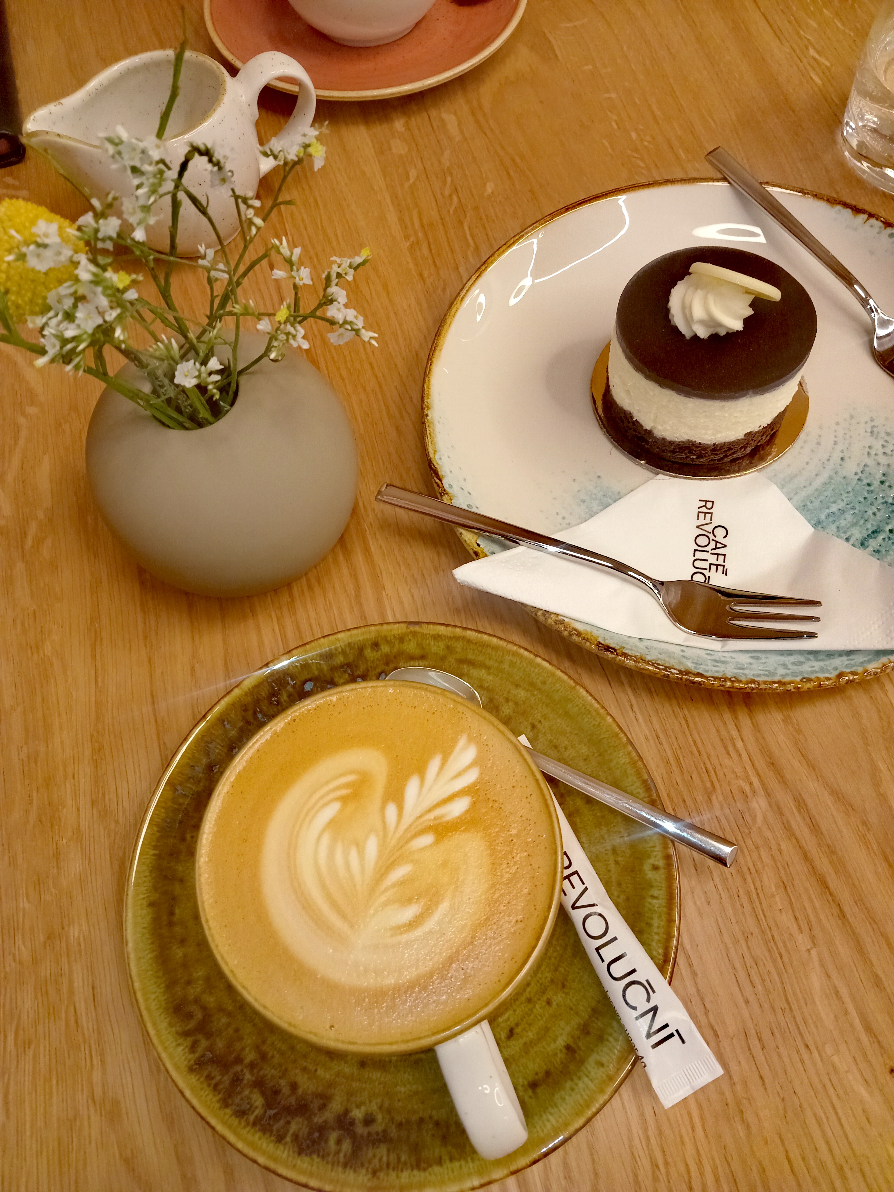 Café Revoluční foto 5