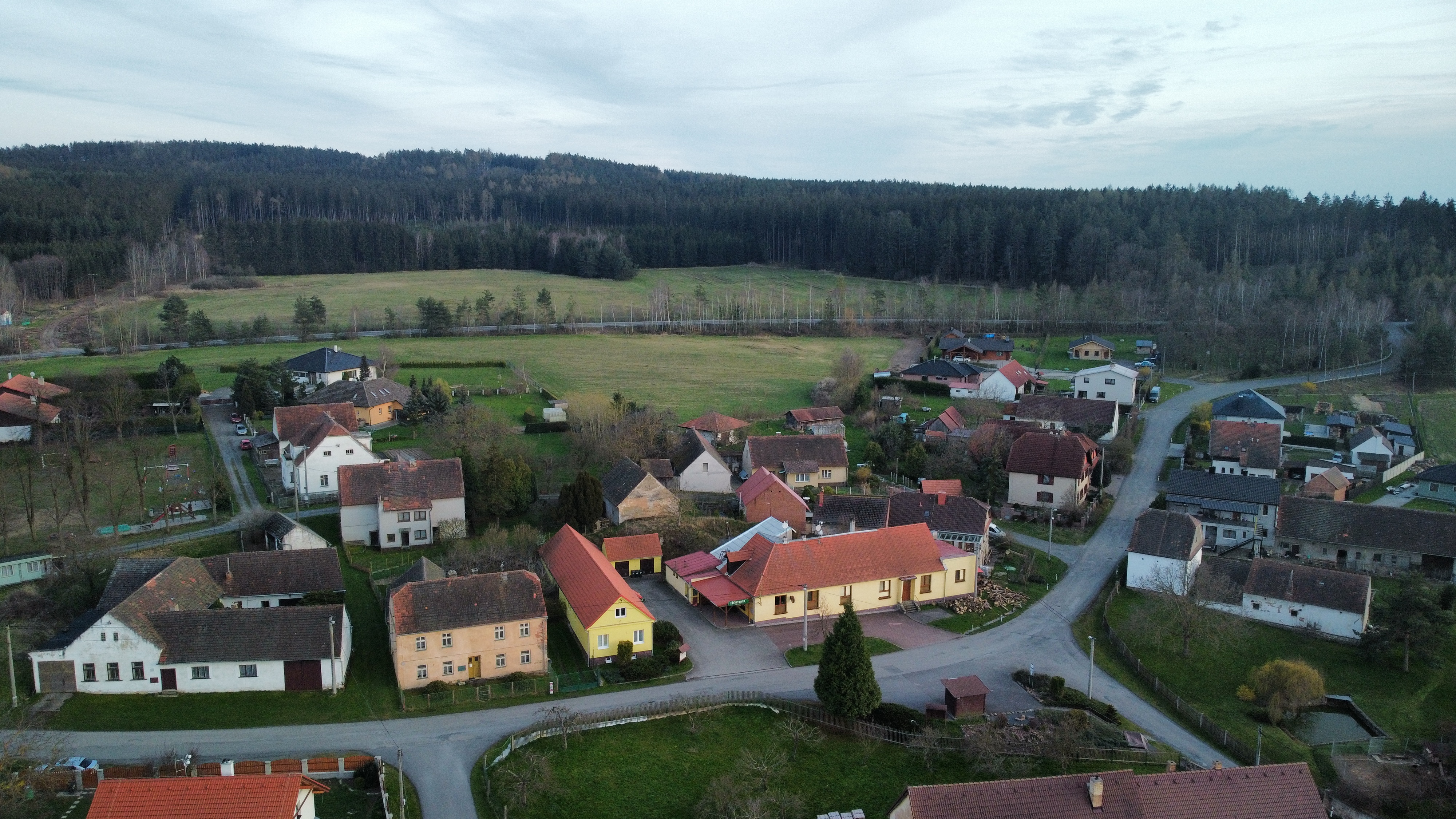 Lhůta - obecní úřad foto 3