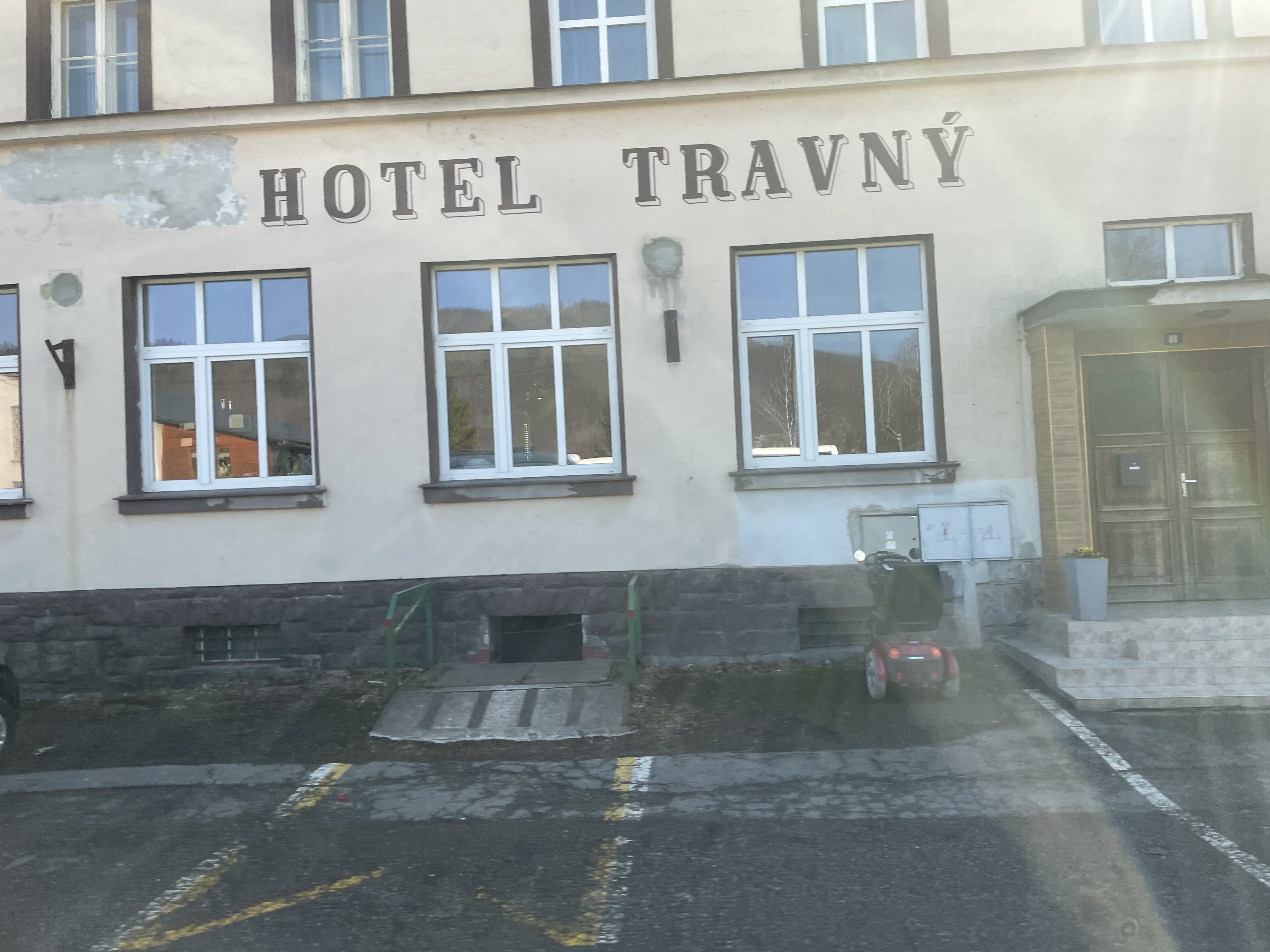 Restaurace - Hotel Travný foto 4