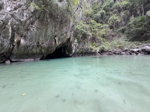 Emerald Cave (Cave) • Mapy.com