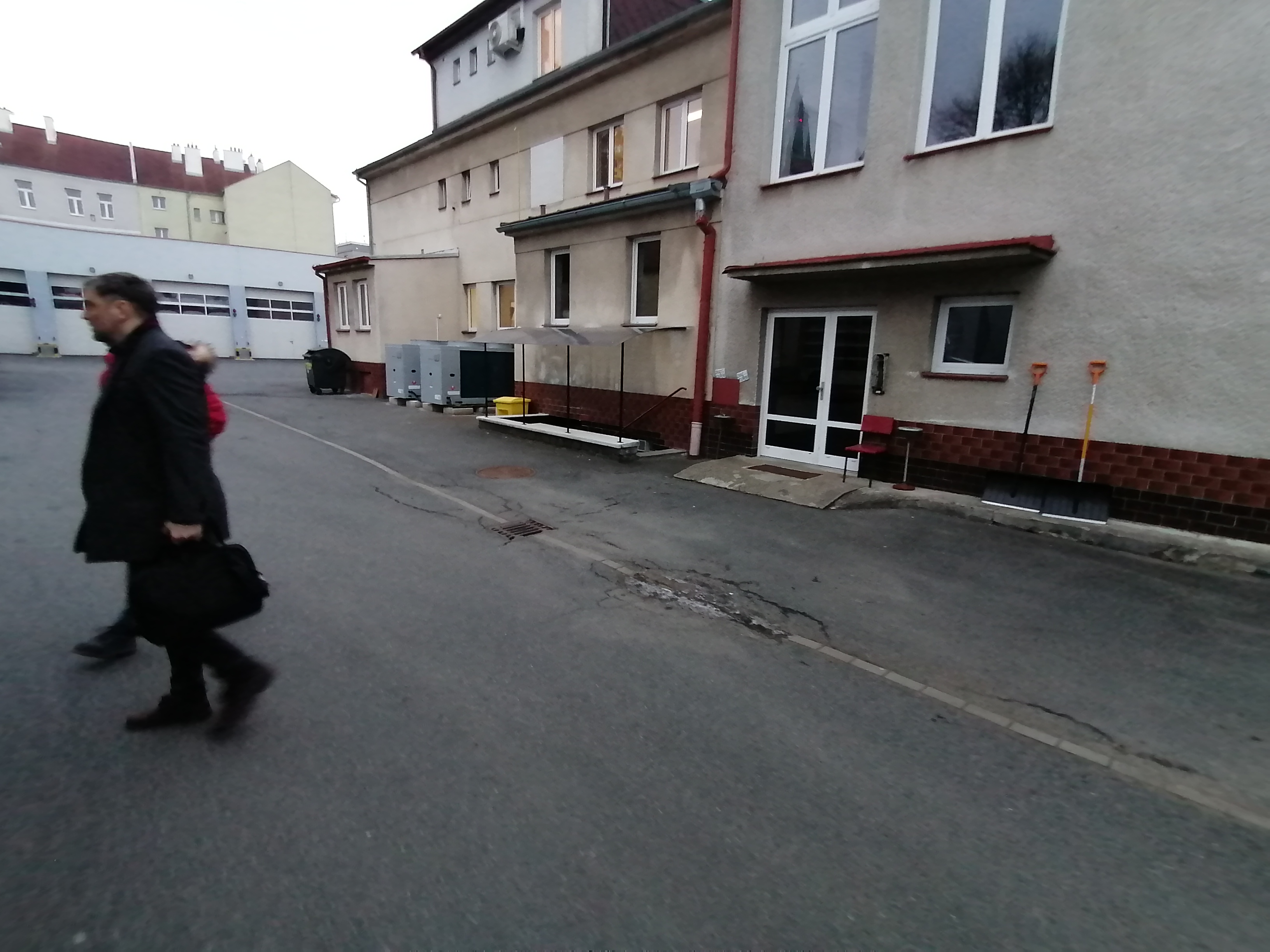 Hasičský záchranný sbor Plzeňského kraje - Hasičská stanice Klatovy foto 2