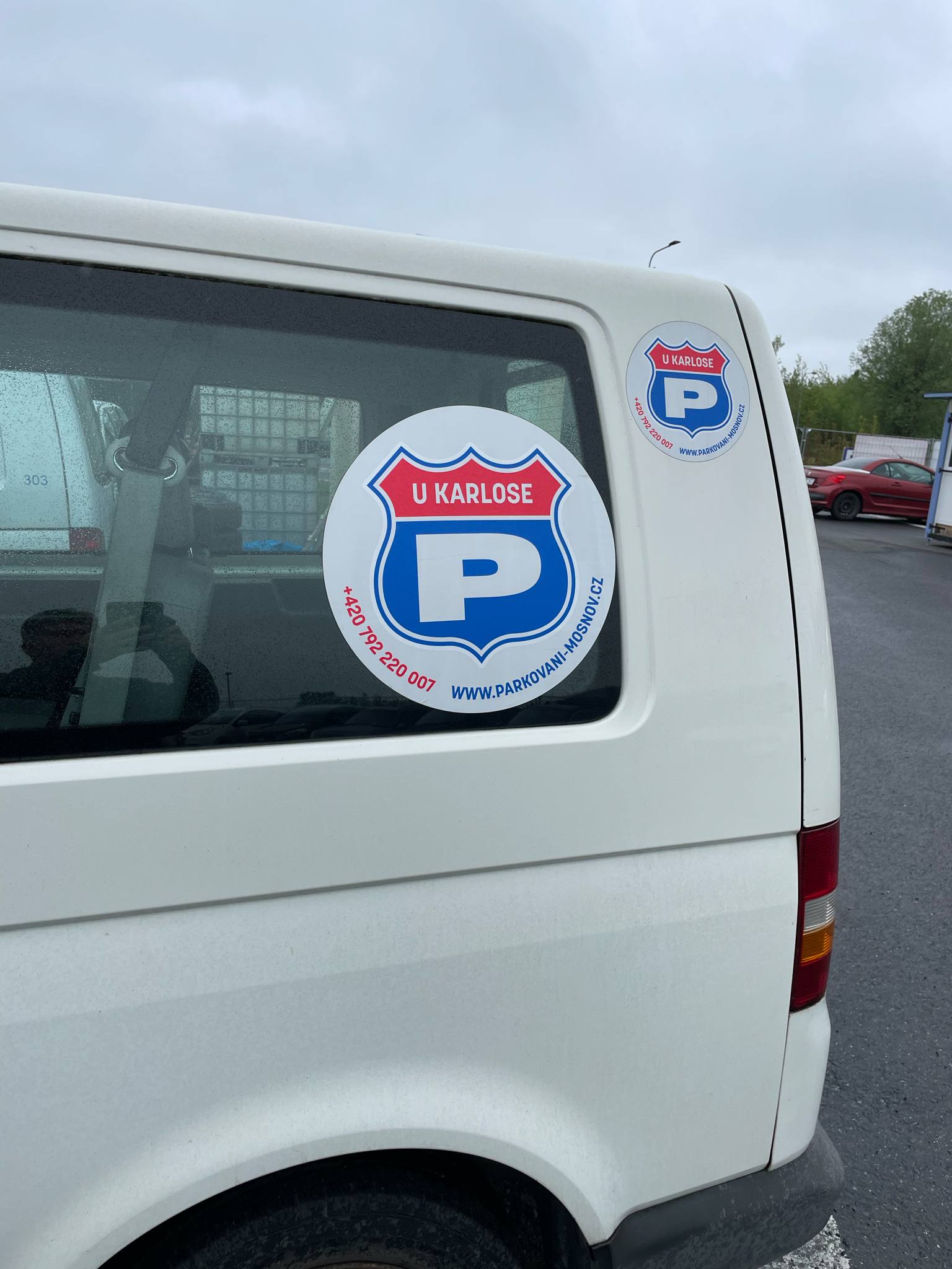 Parkování U Karlose foto 3