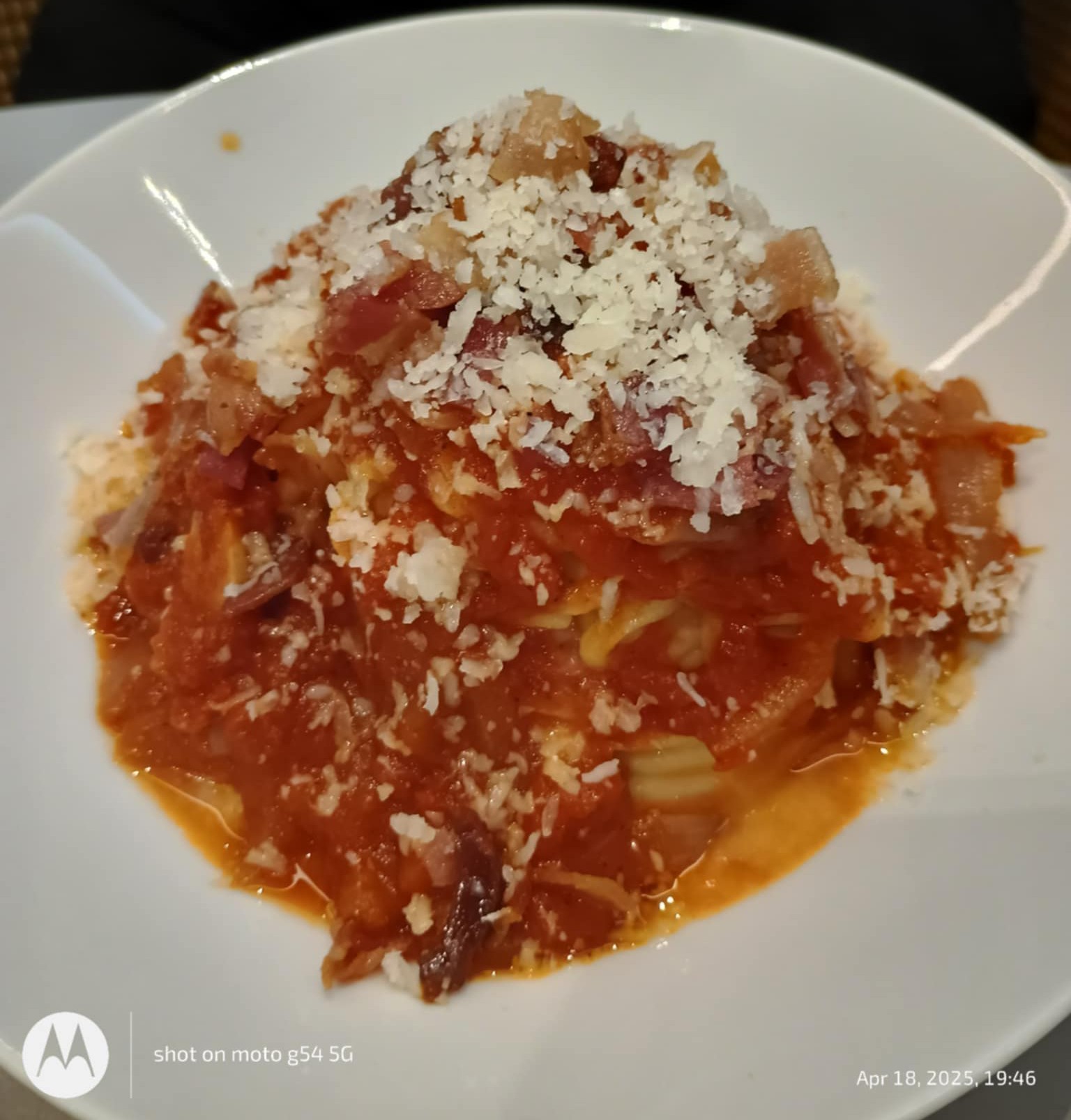 Spaghetti Parmigiano foto 5