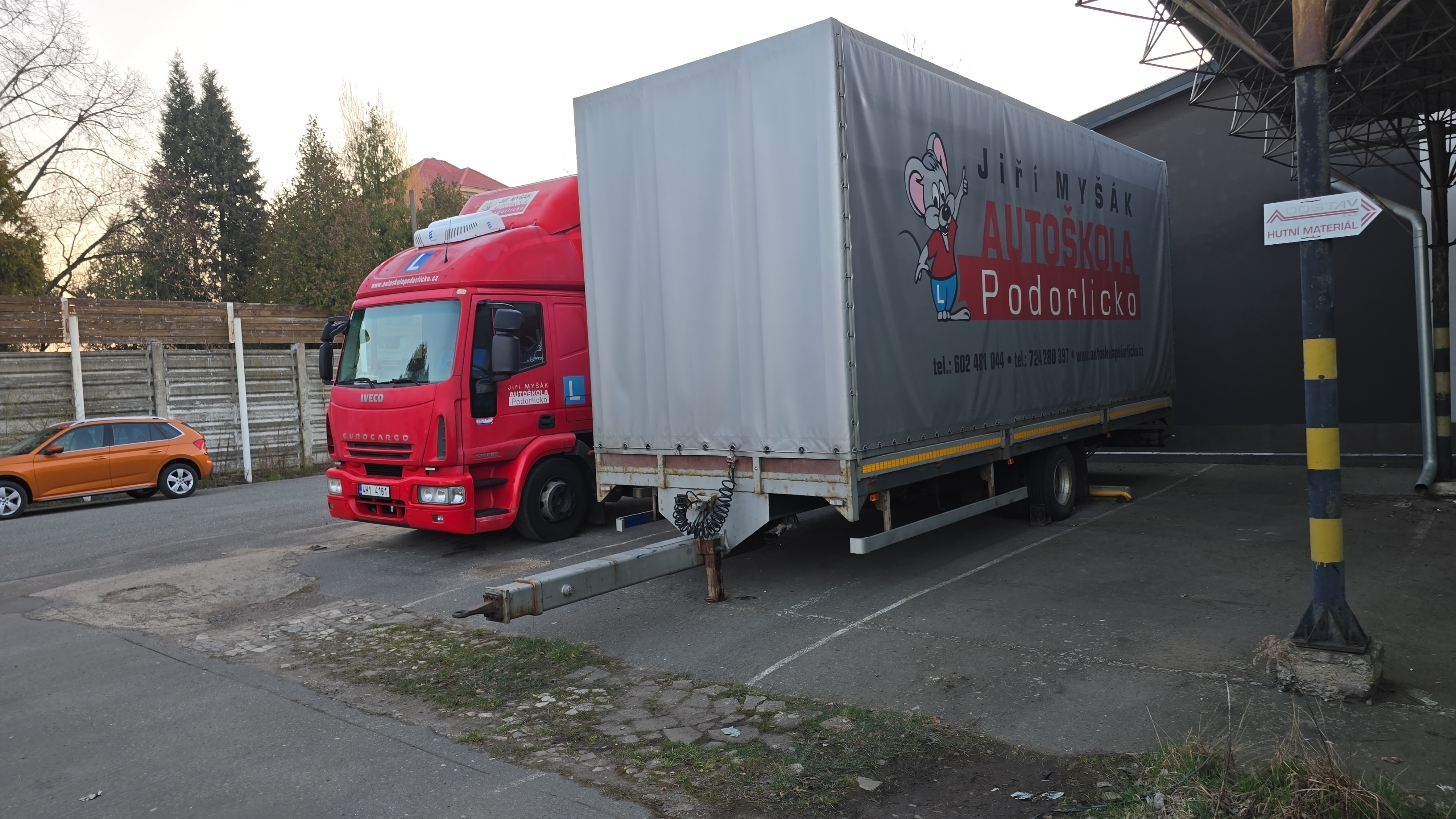 AUTOŠKOLA PODORLICKO - MYŠÁK JIŘÍ foto 3