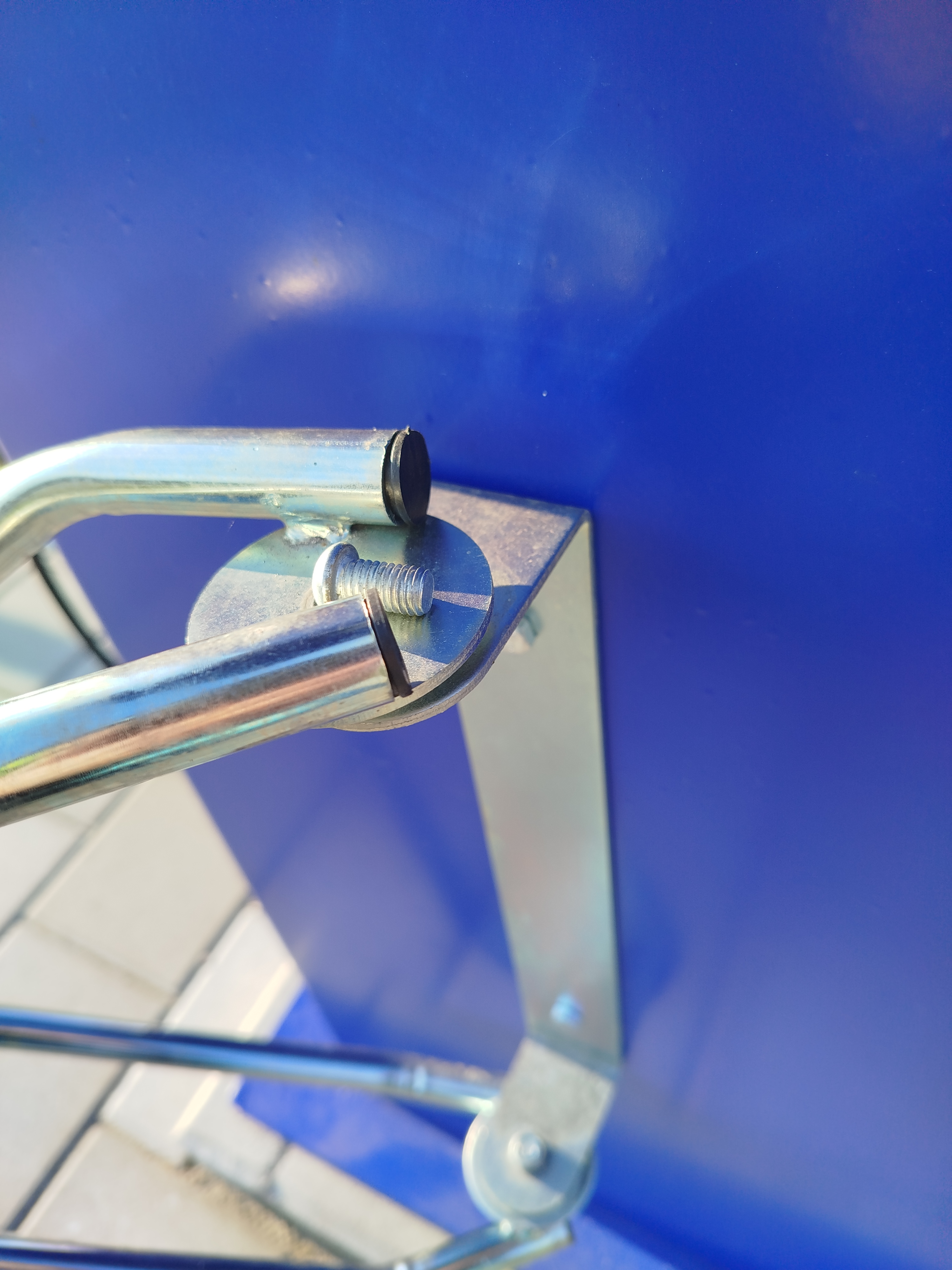 Nabíjecí stanice pro elektrokola - Ultramarinka foto 3