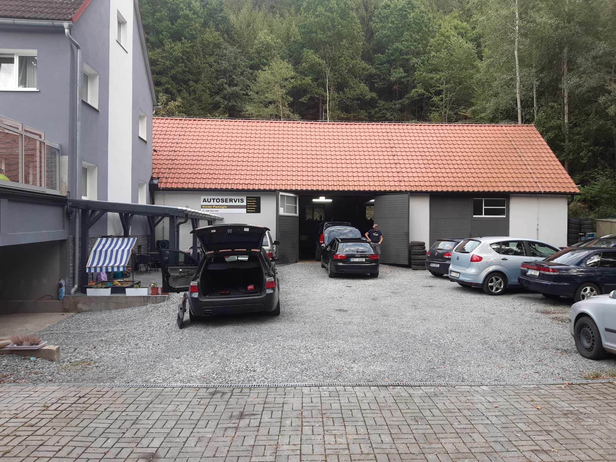 Victor Panioglo foto 3