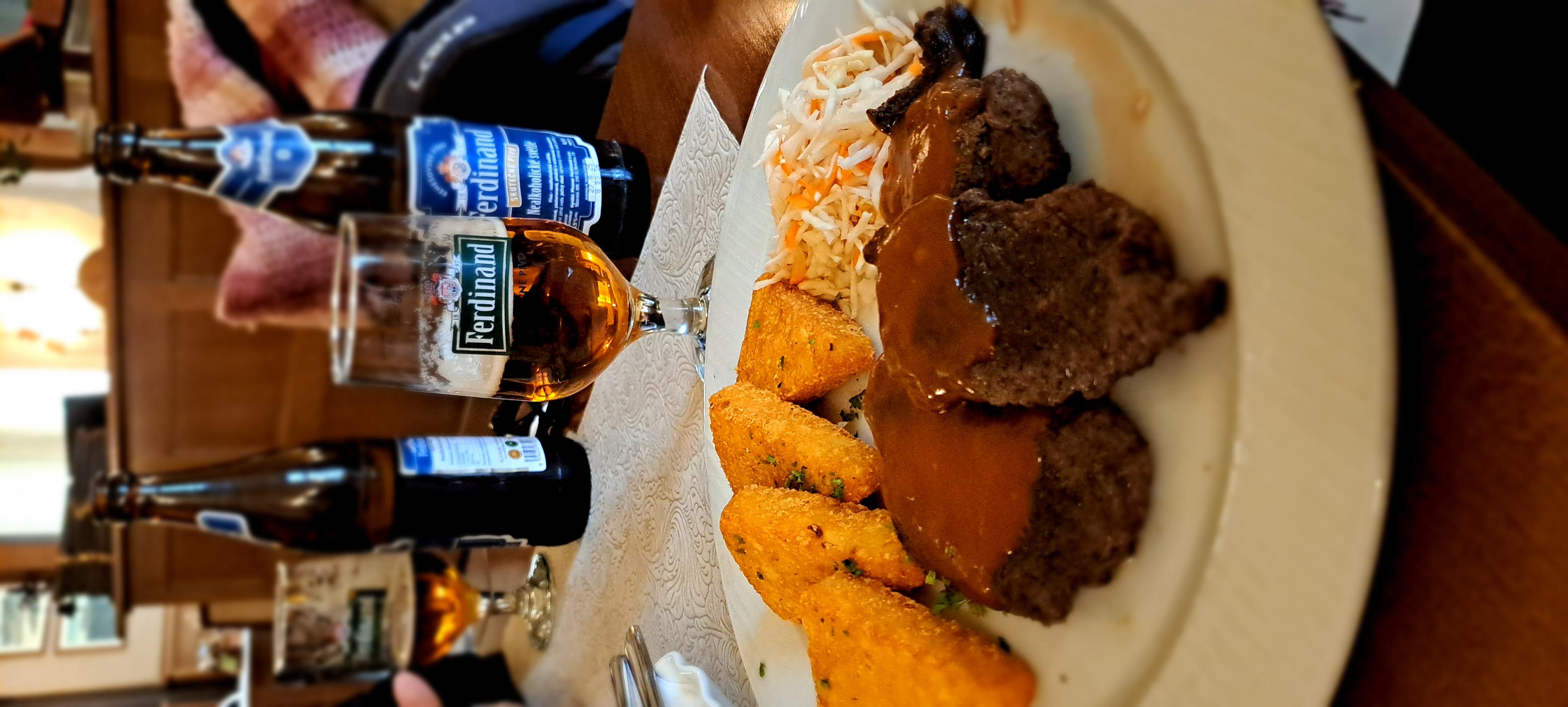 Zámecká restaurace Konopiště foto 4