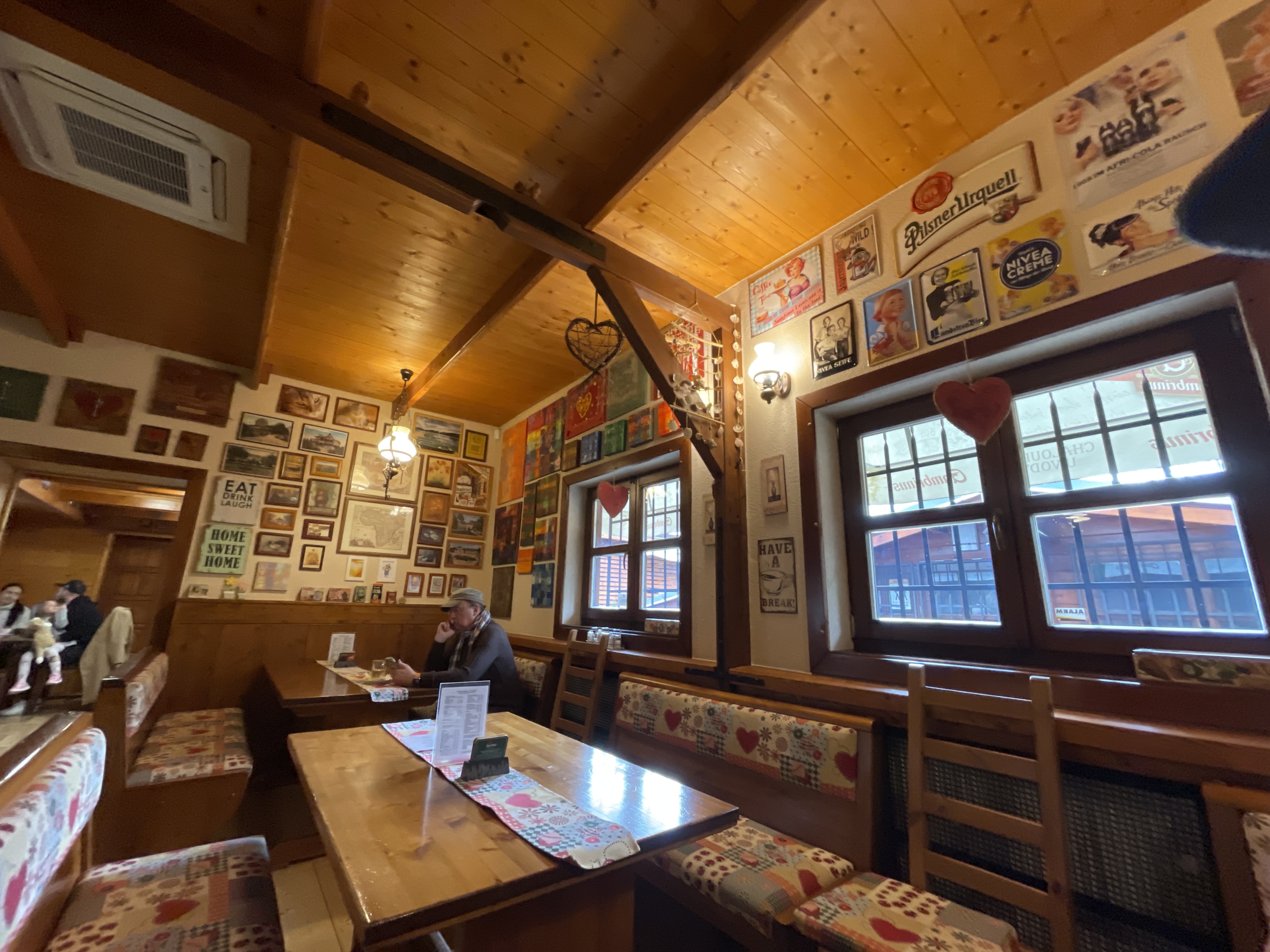 Restaurace Chaloupka U Vody foto 3