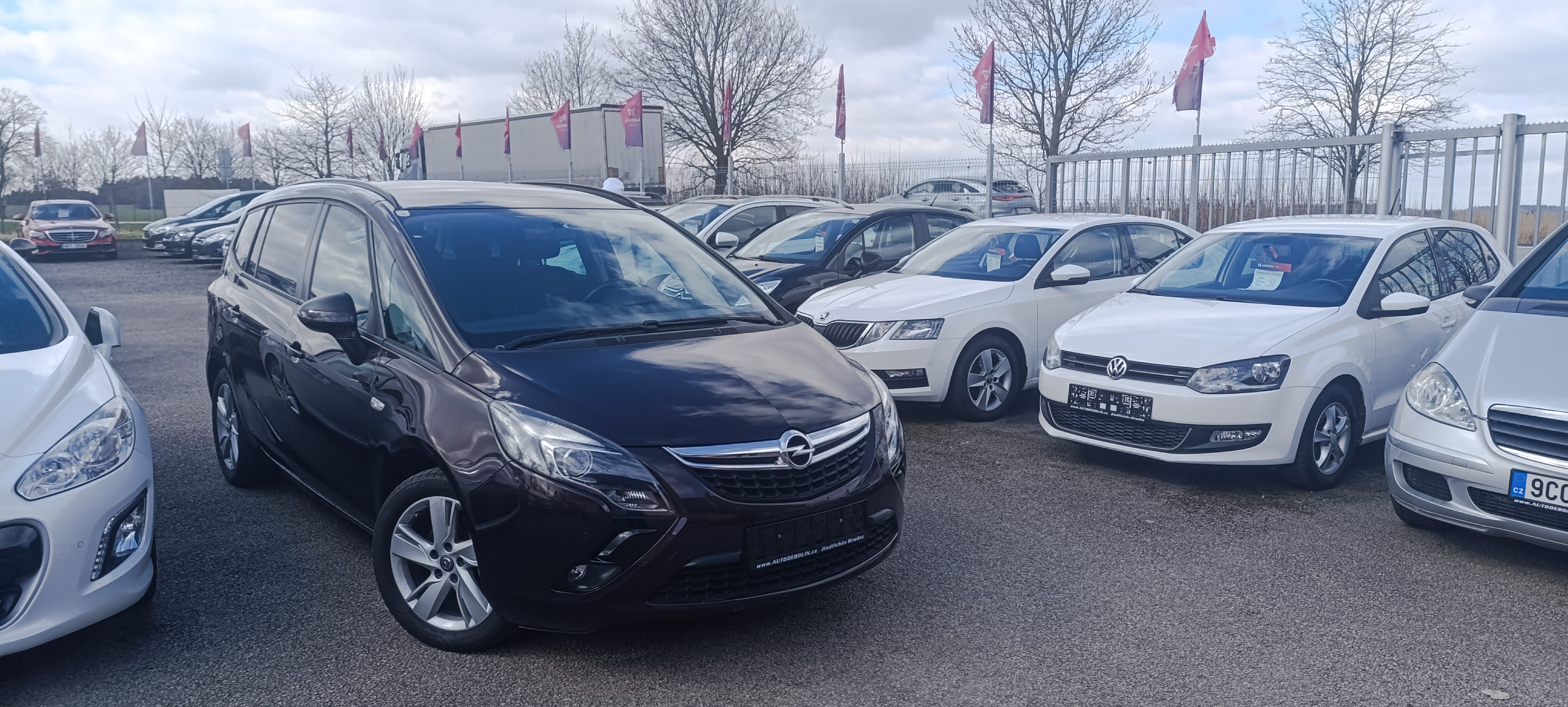 AUTOBAZAR DĚBOLÍN - Jan Neidr foto 2