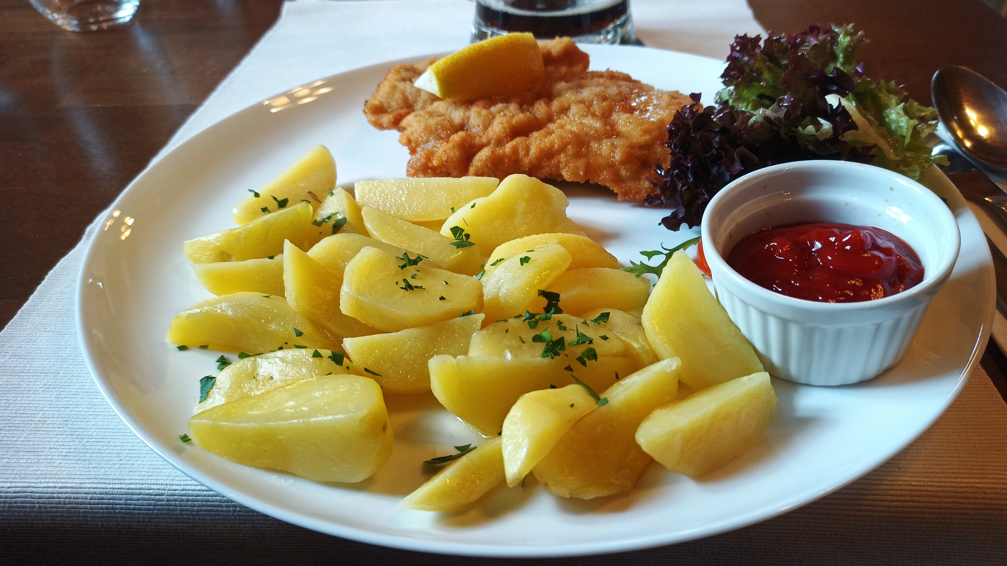 Restaurace Zámecký dvůr Černousy foto 6