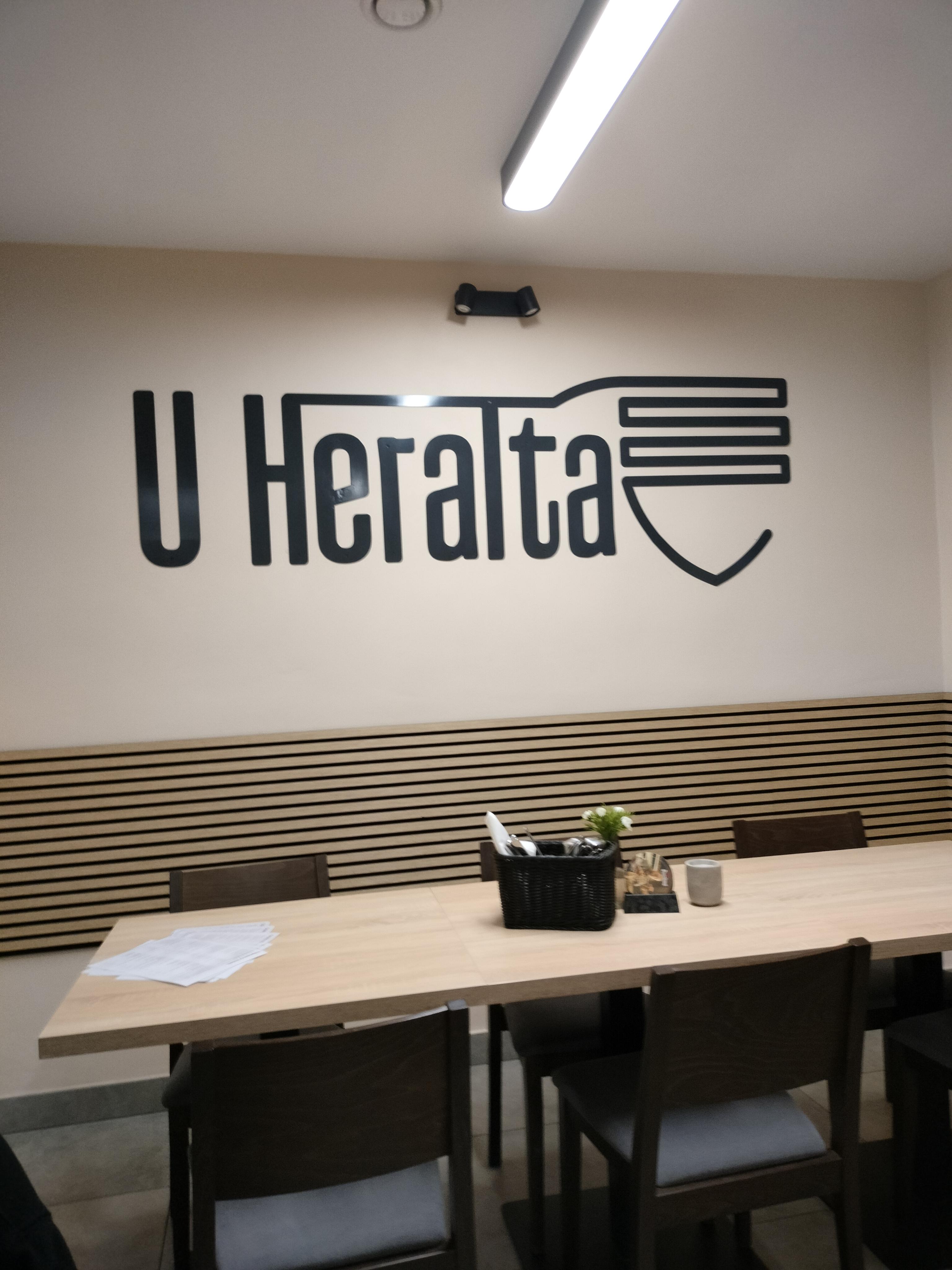 Restaurace a pizzerie U Heralta foto 4