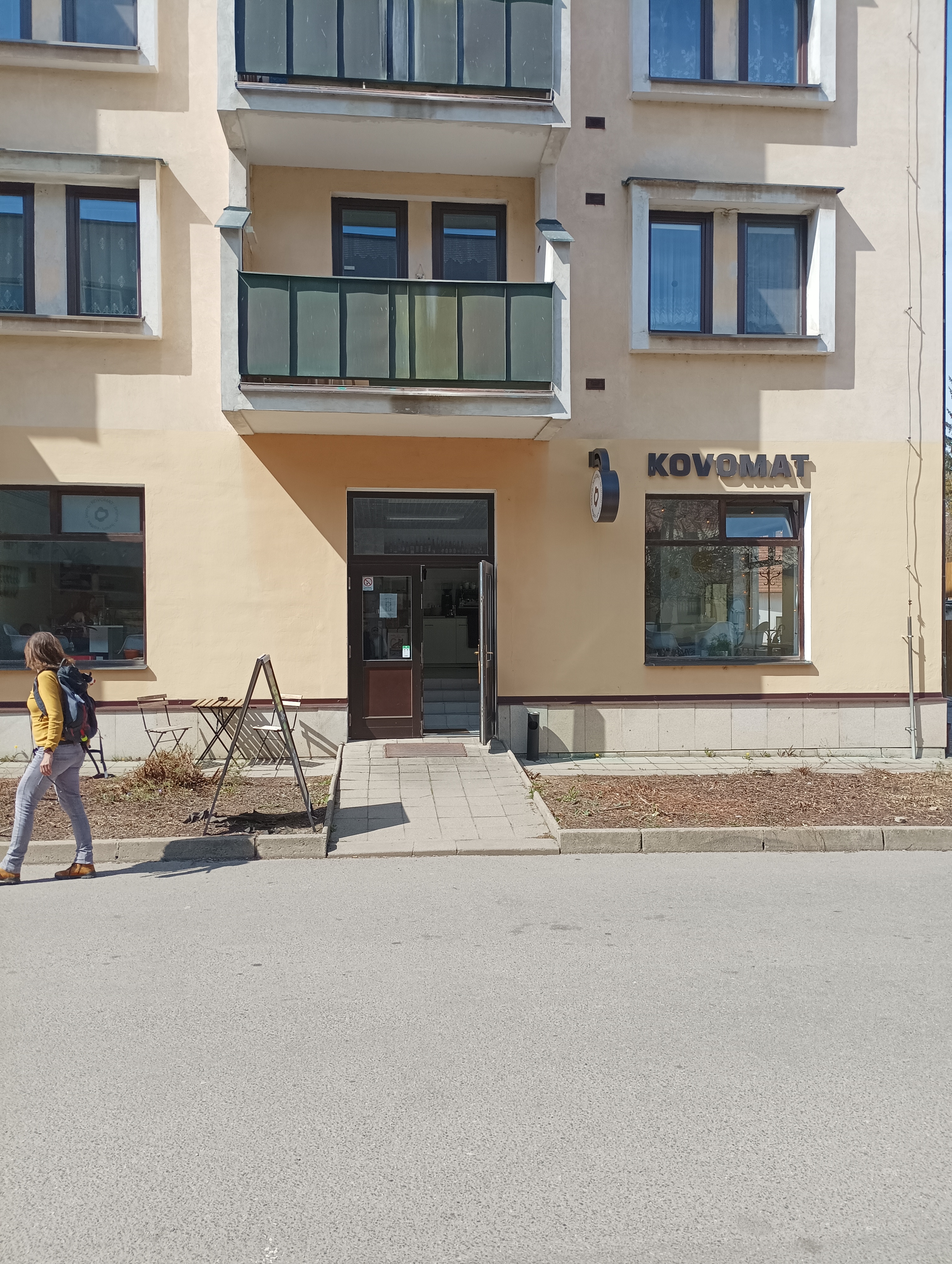 Kavárna a bistro Kovomat foto 1