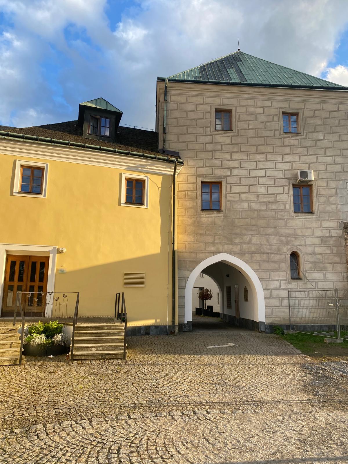 Hotel Zámek Velká Bystřice foto 4