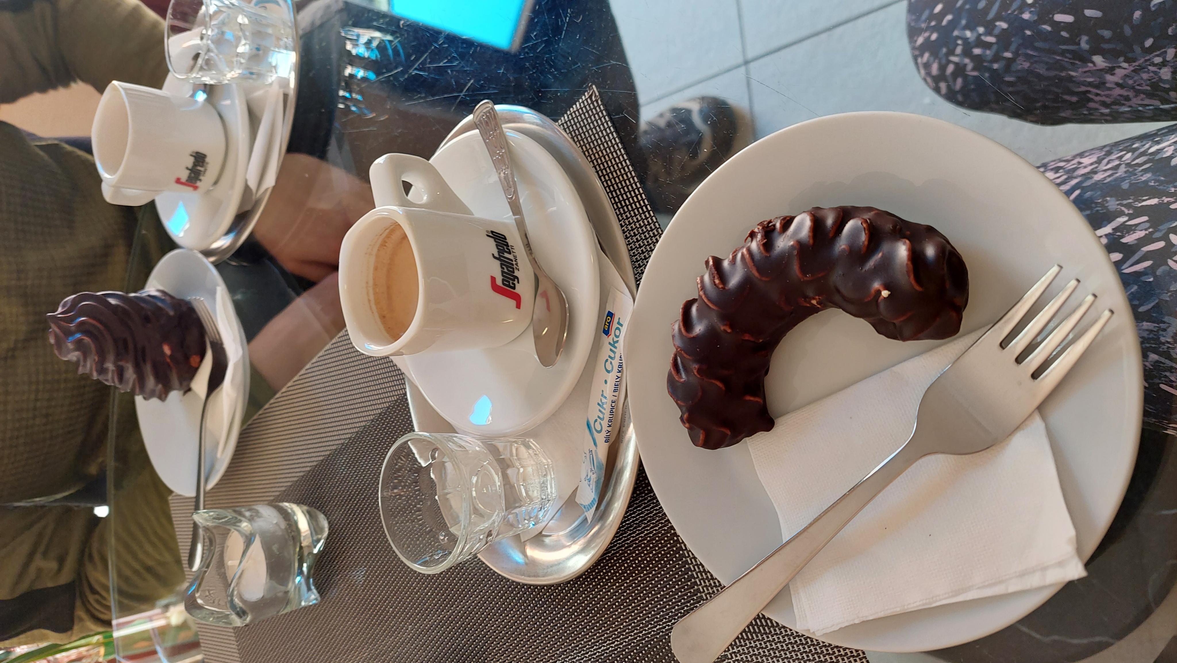 Cukrárna ve dvorku foto 5