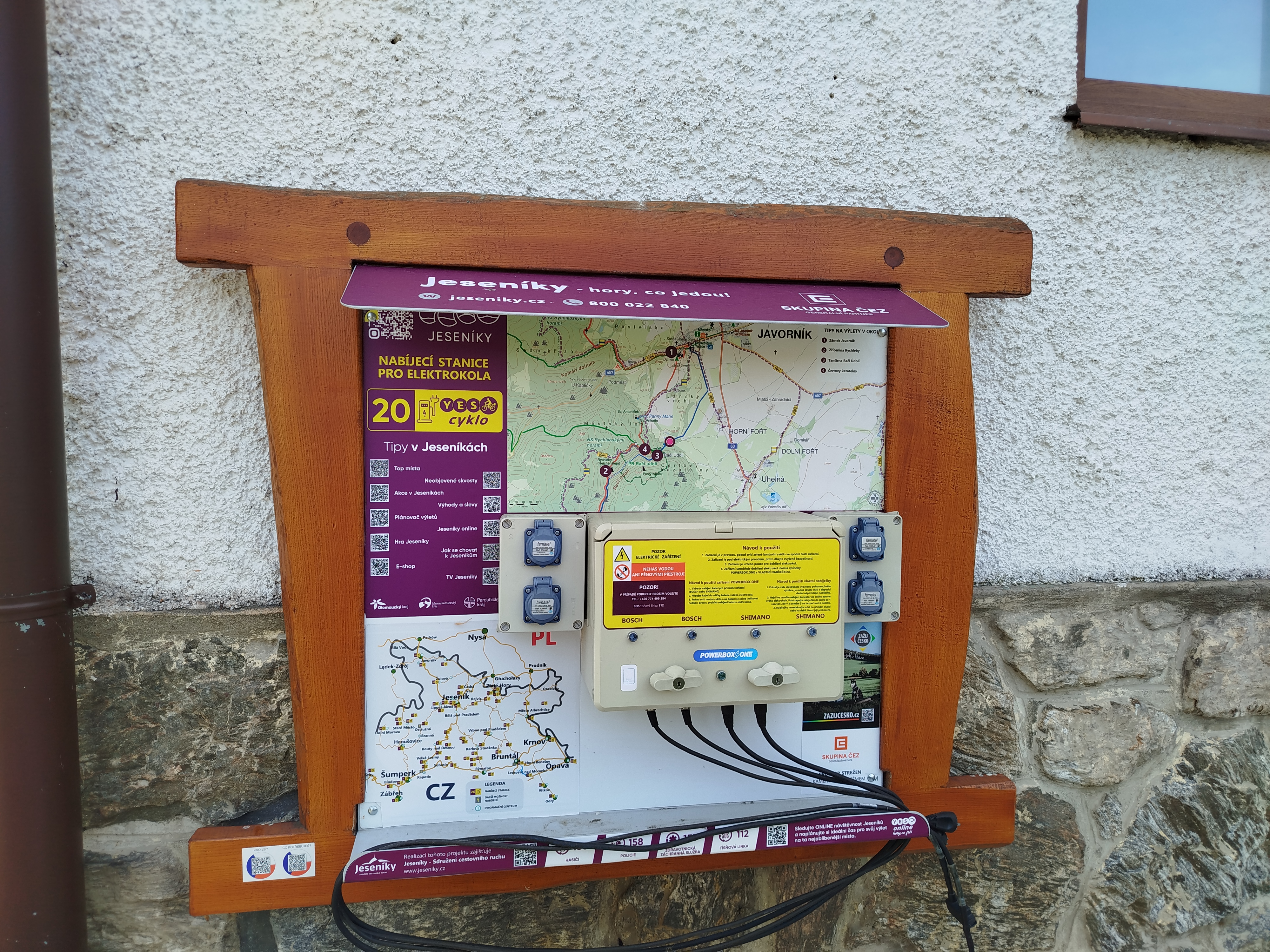 Nabíjecí stanice Restaurace Isolde Račí Údolí foto 2