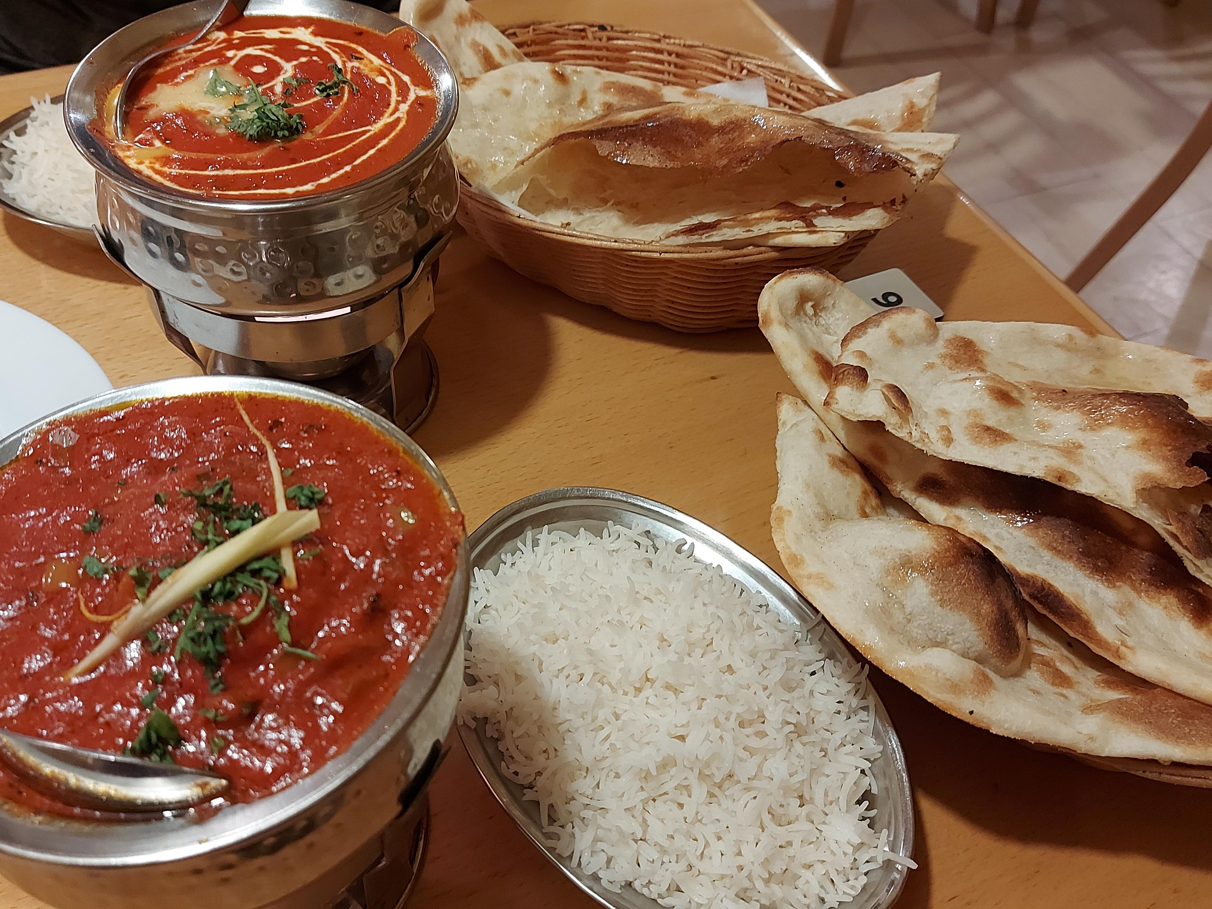 Nepálská a indická restaurace Makalu foto 3