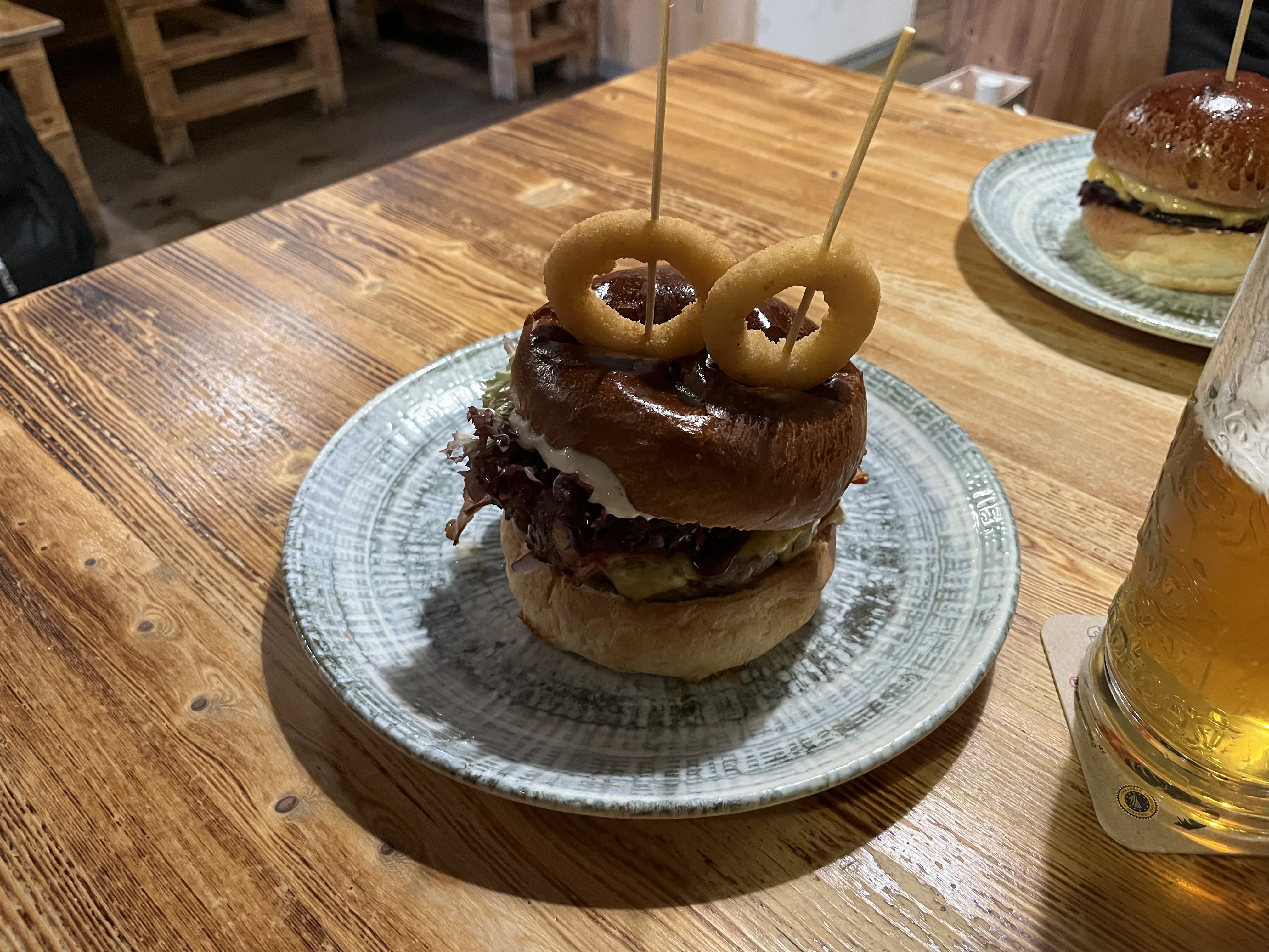 Burgr's Club foto 2