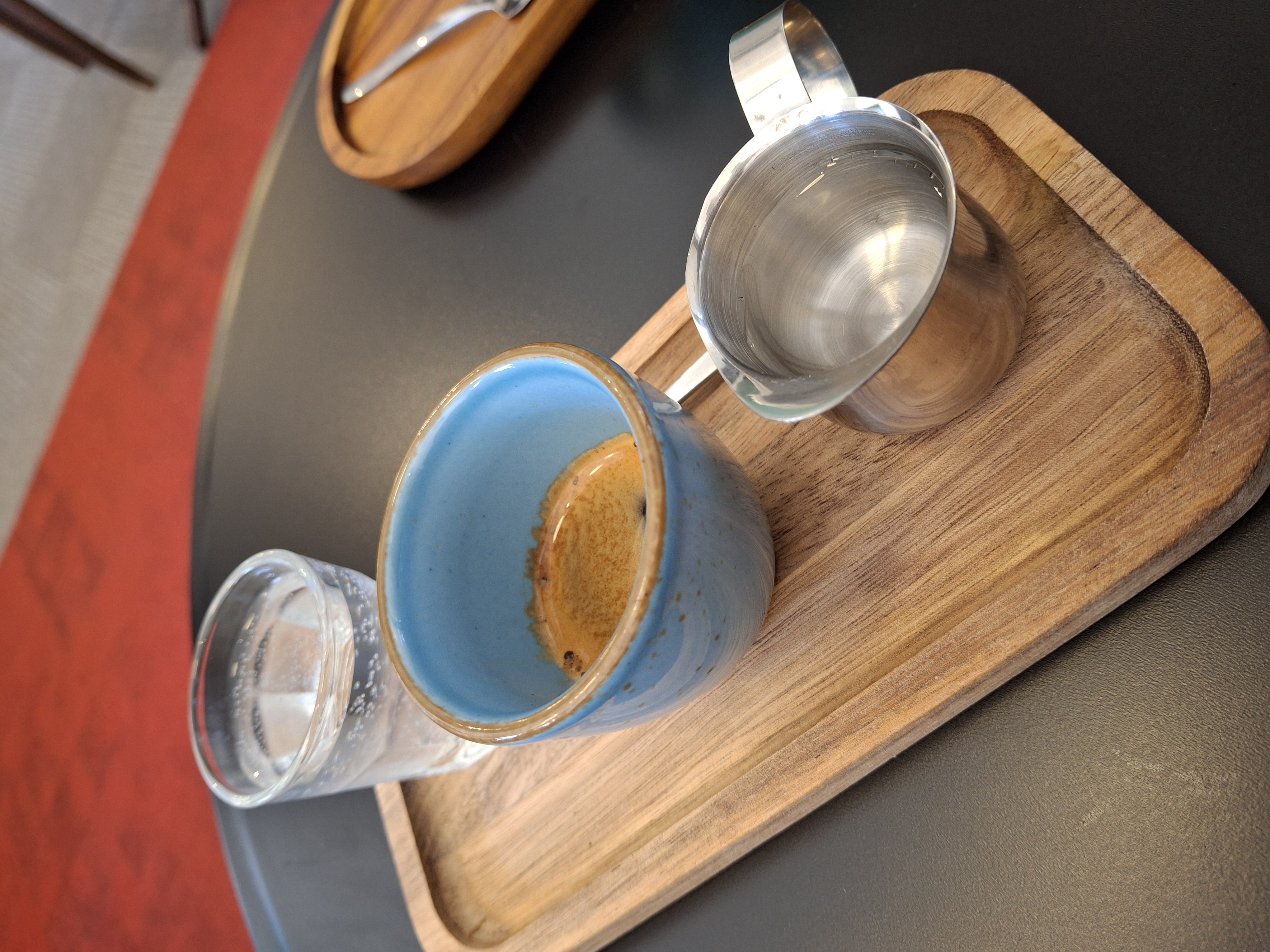 kafkárna - KNIHY. KAFE. KLID. foto 5