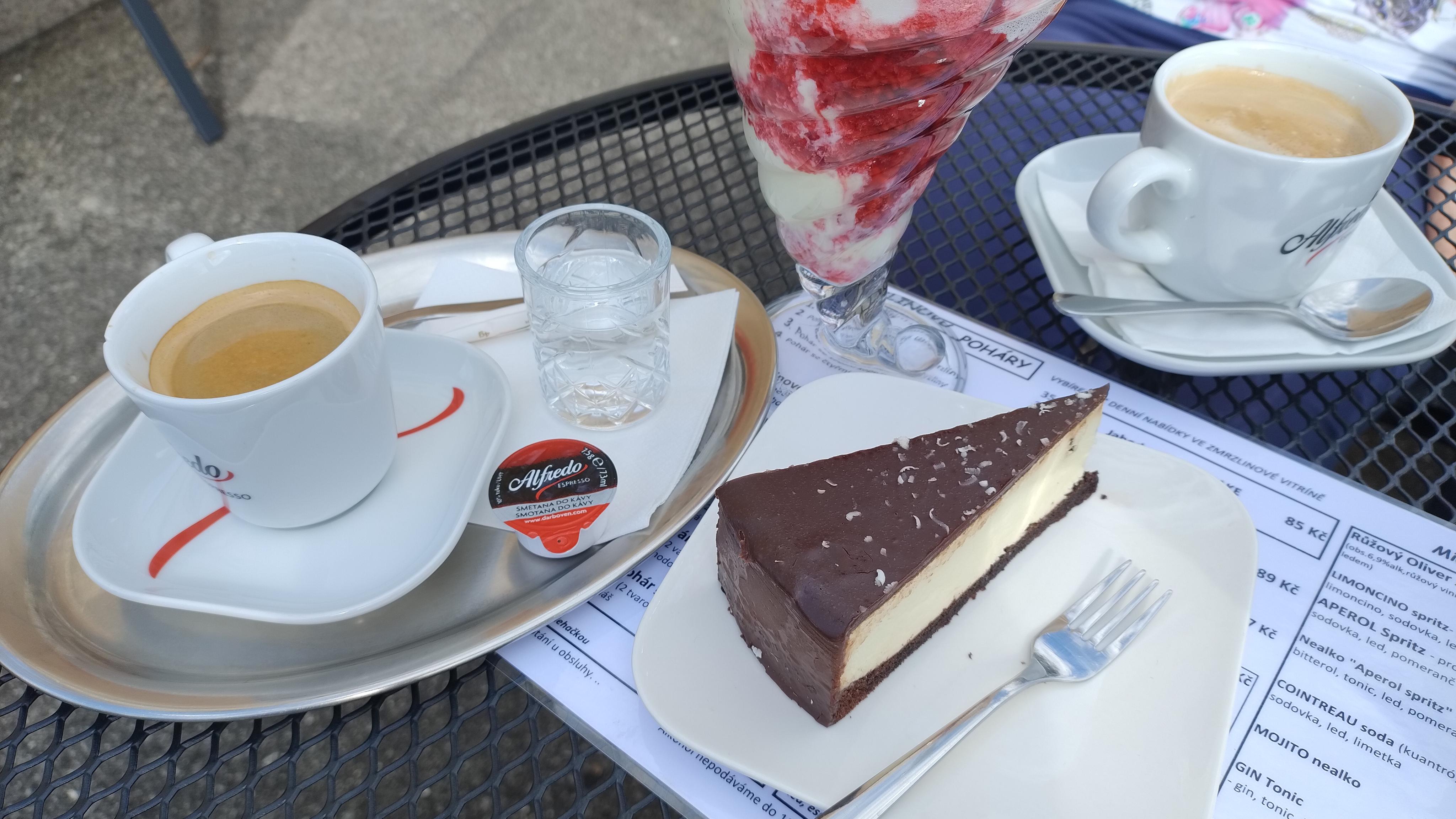 Oliver café pod Černou věží foto 5